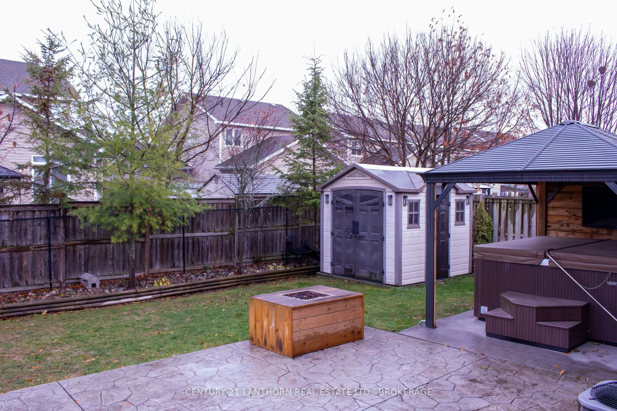 1500 Crimson Crescent