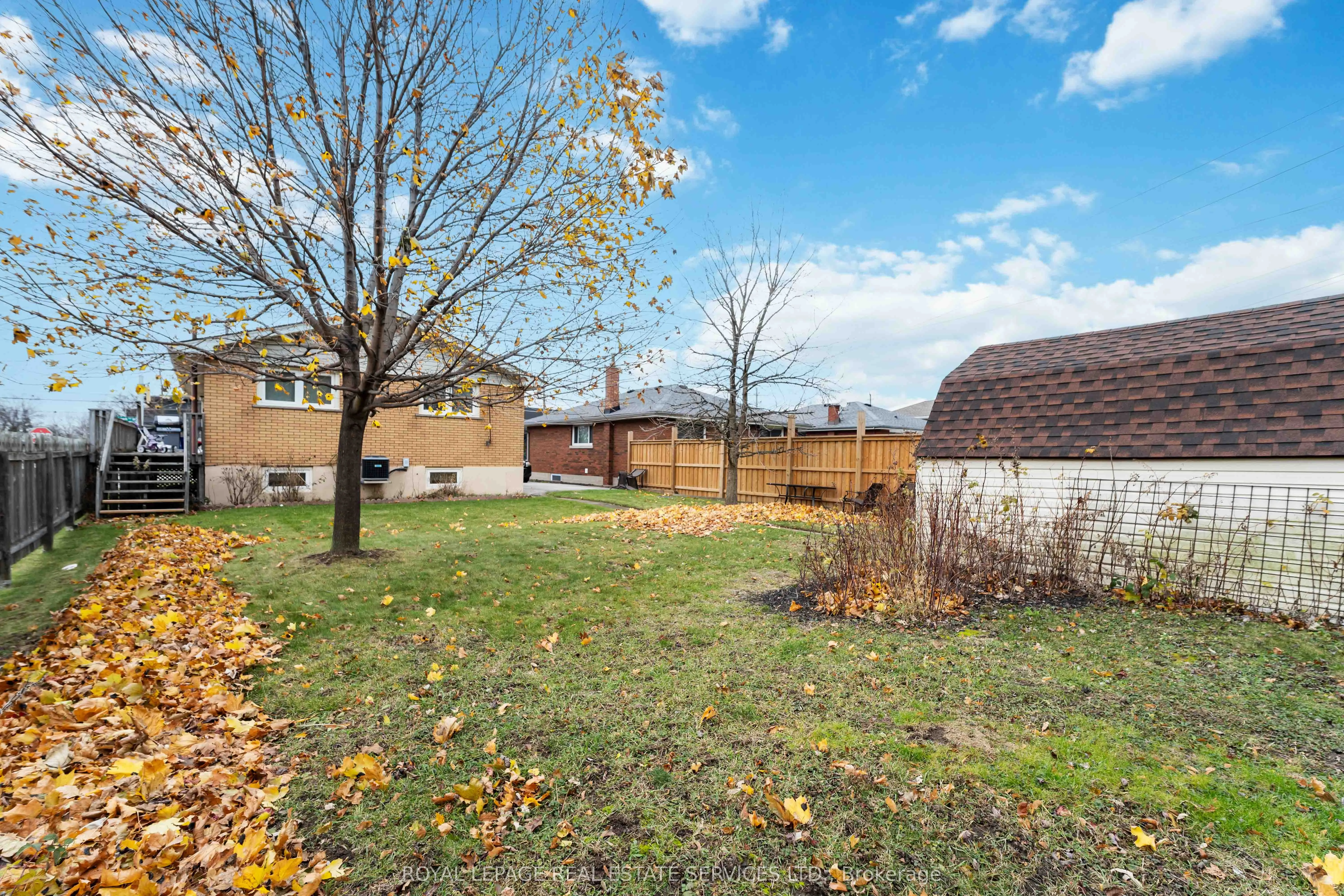 517 Mohawk Road W #Main