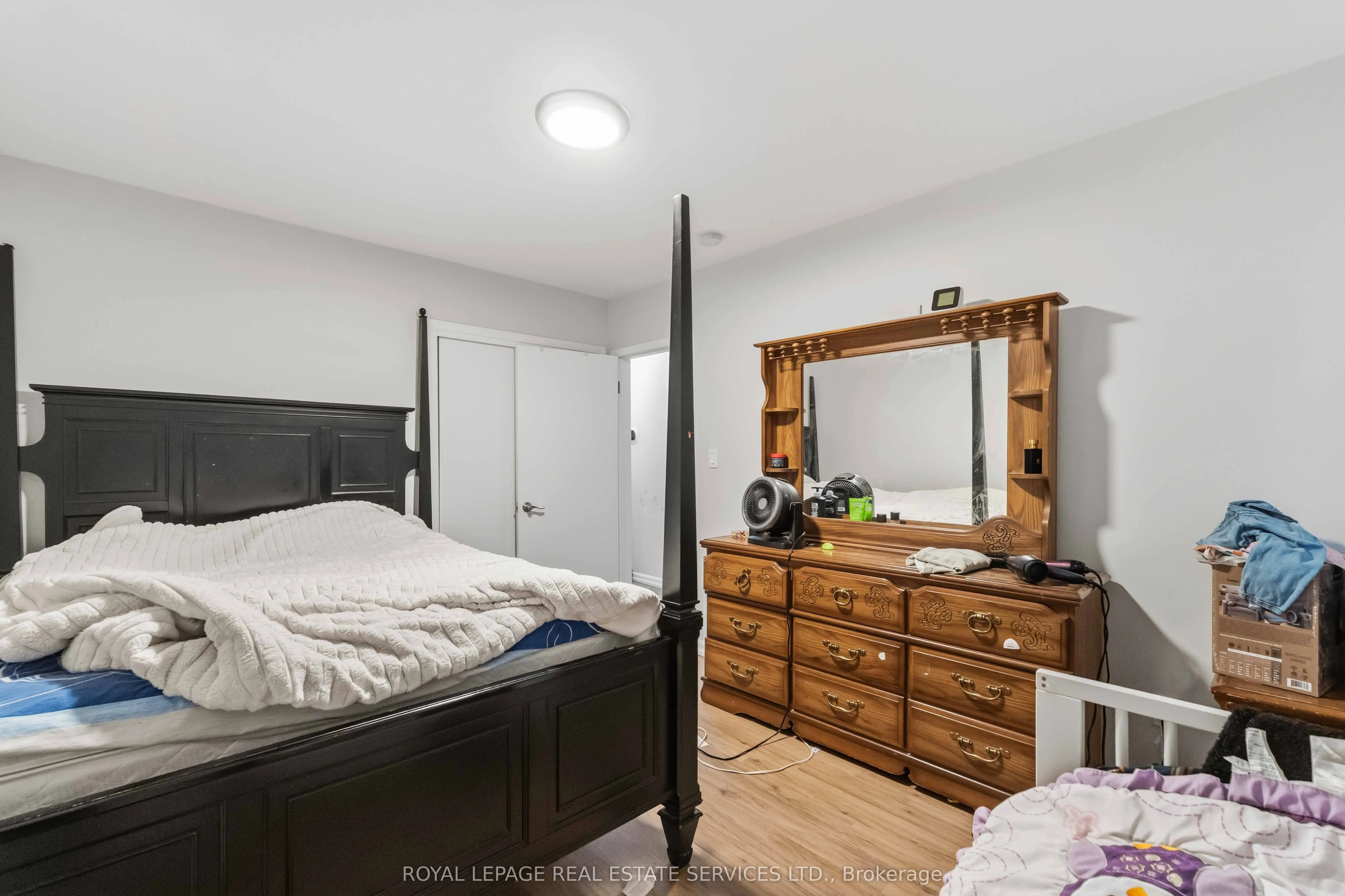 517 Mohawk Road W #Main