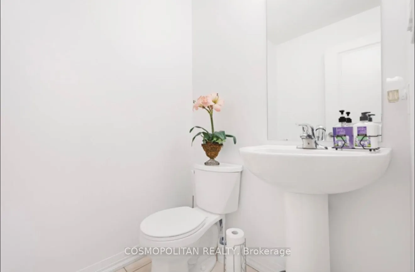 4552 Portage Road #80