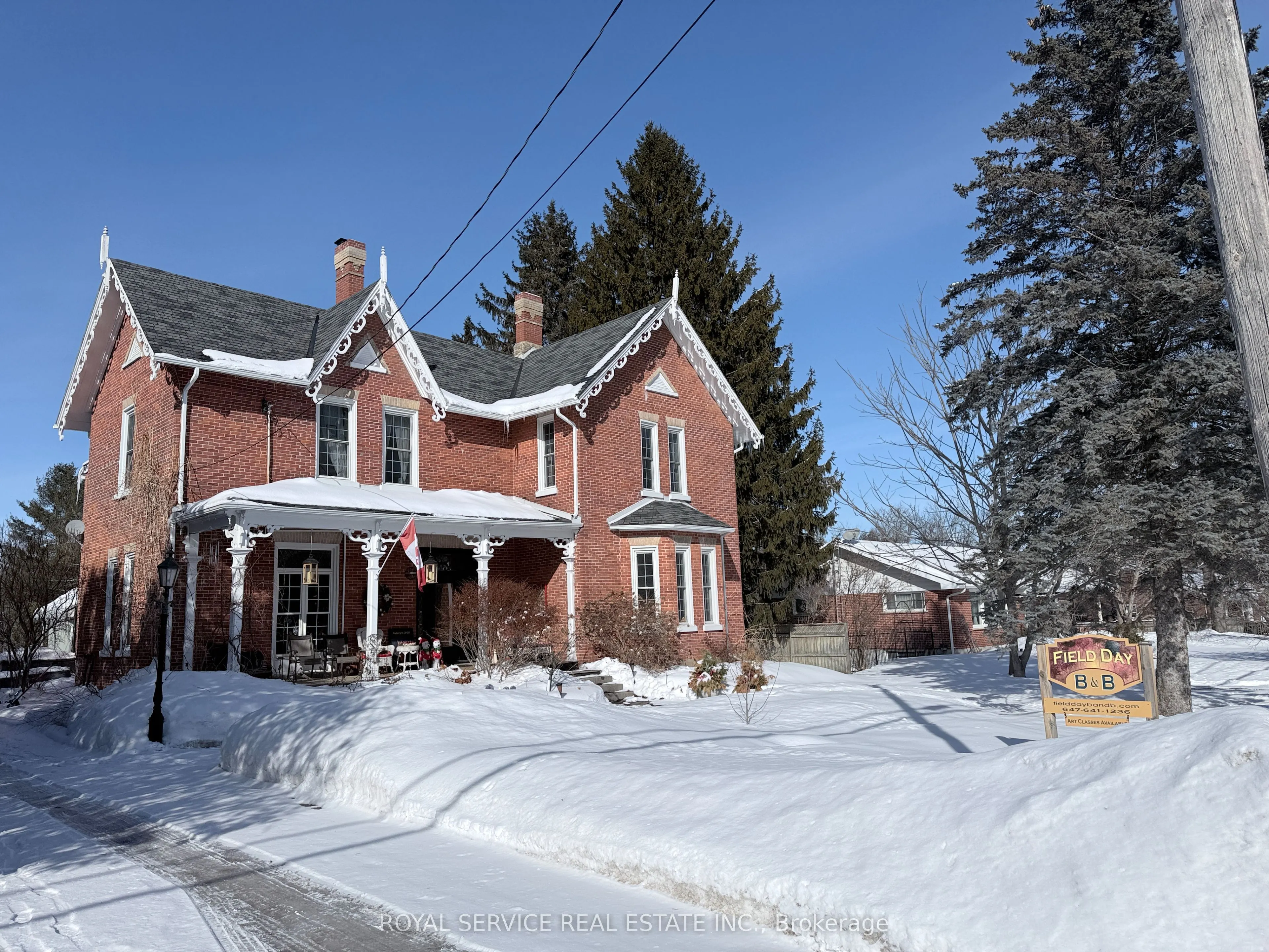 60 King Street W