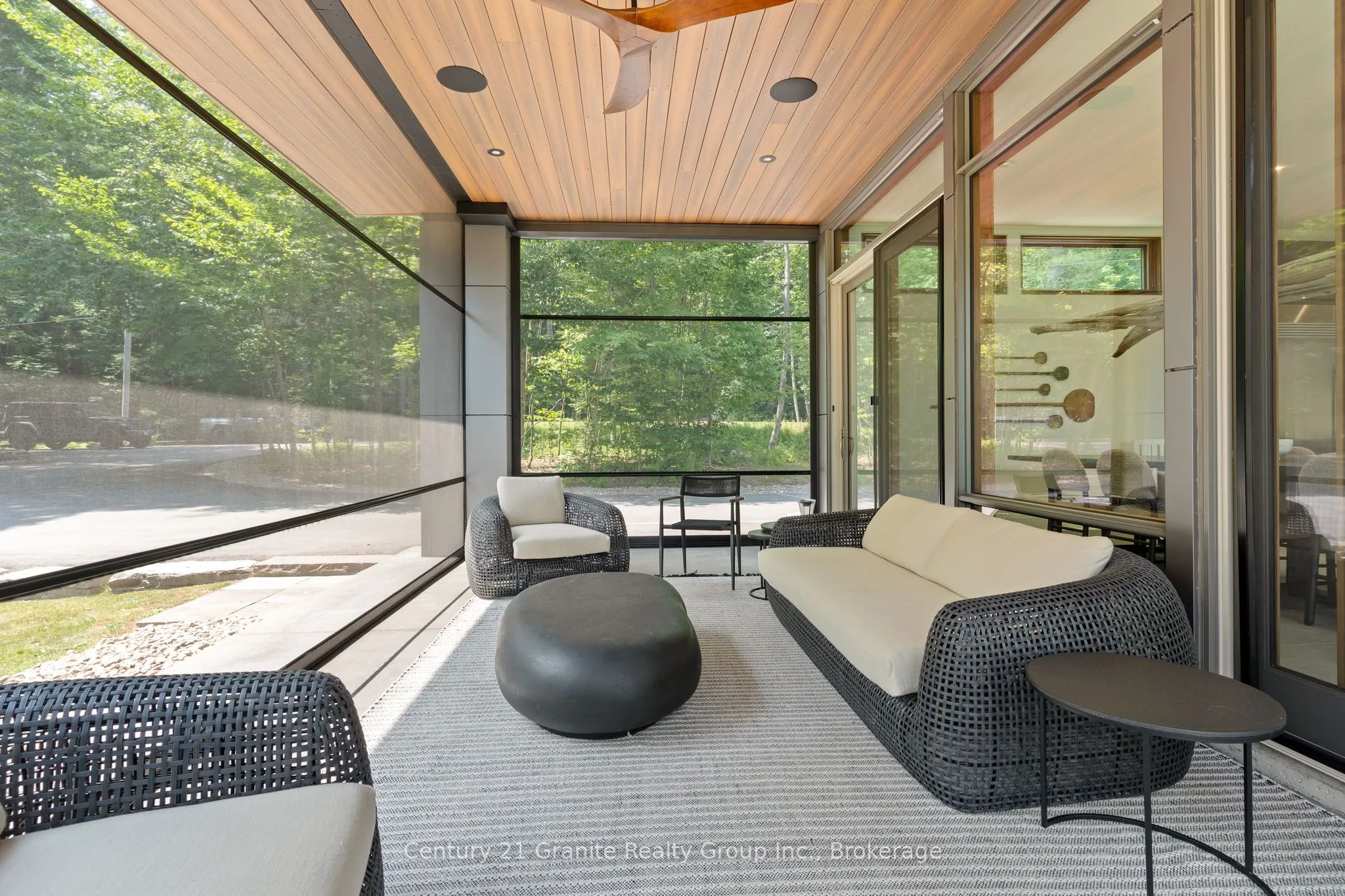1085 Grace Road