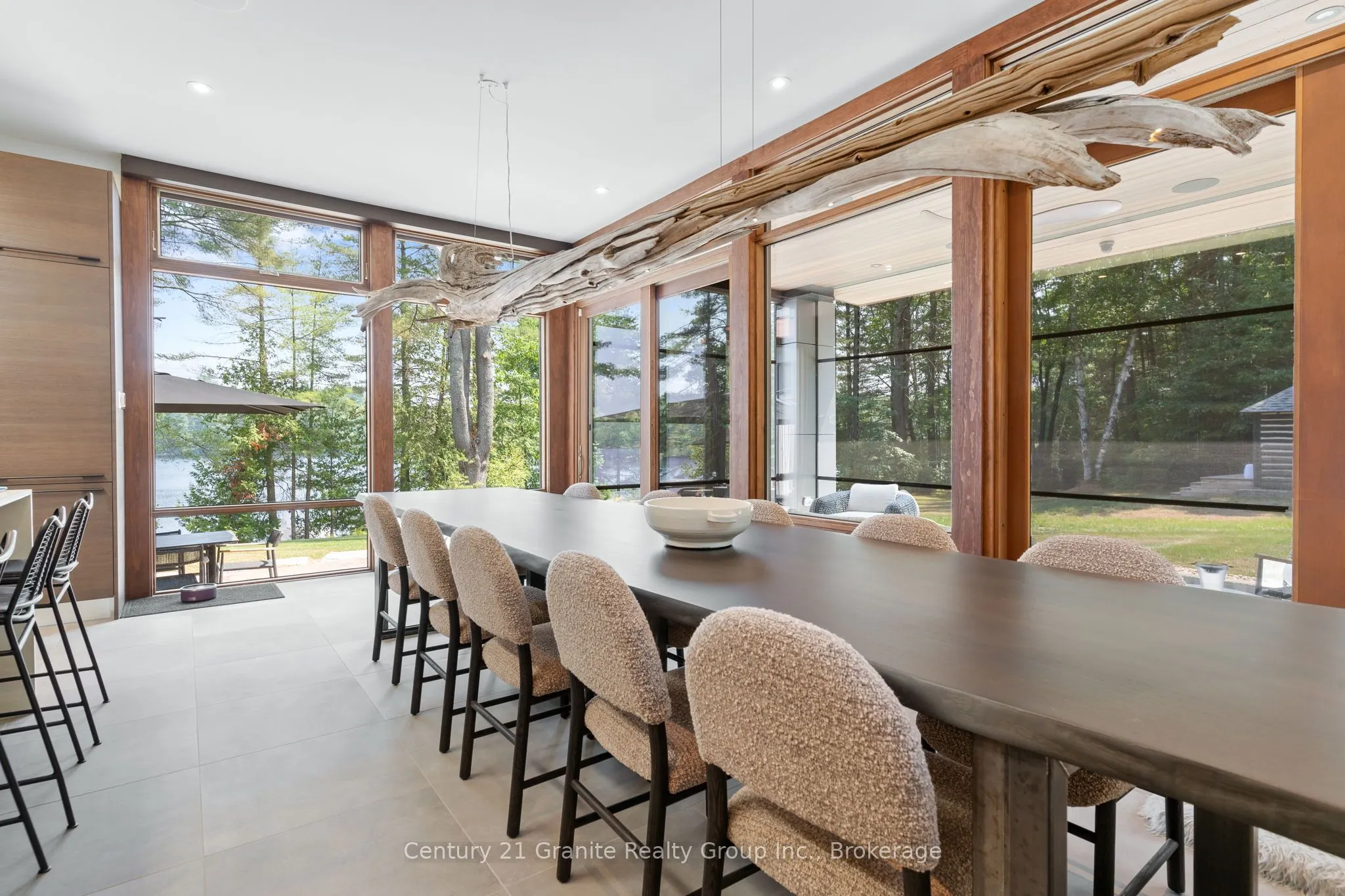 1085 Grace Road