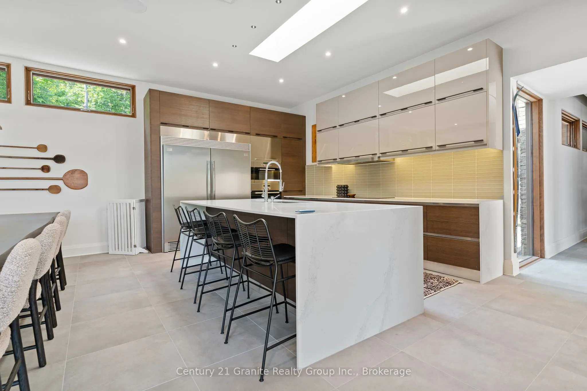 1085 Grace Road