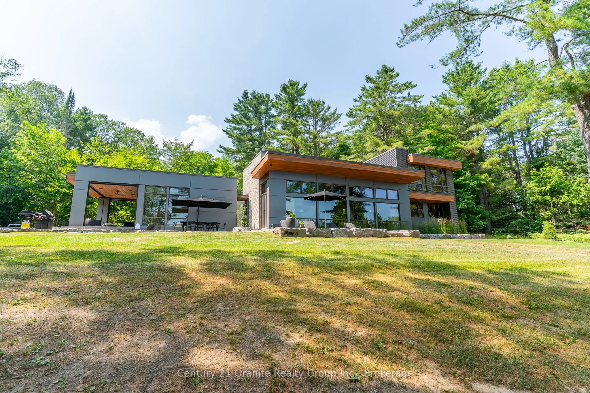 1085 Grace Road
