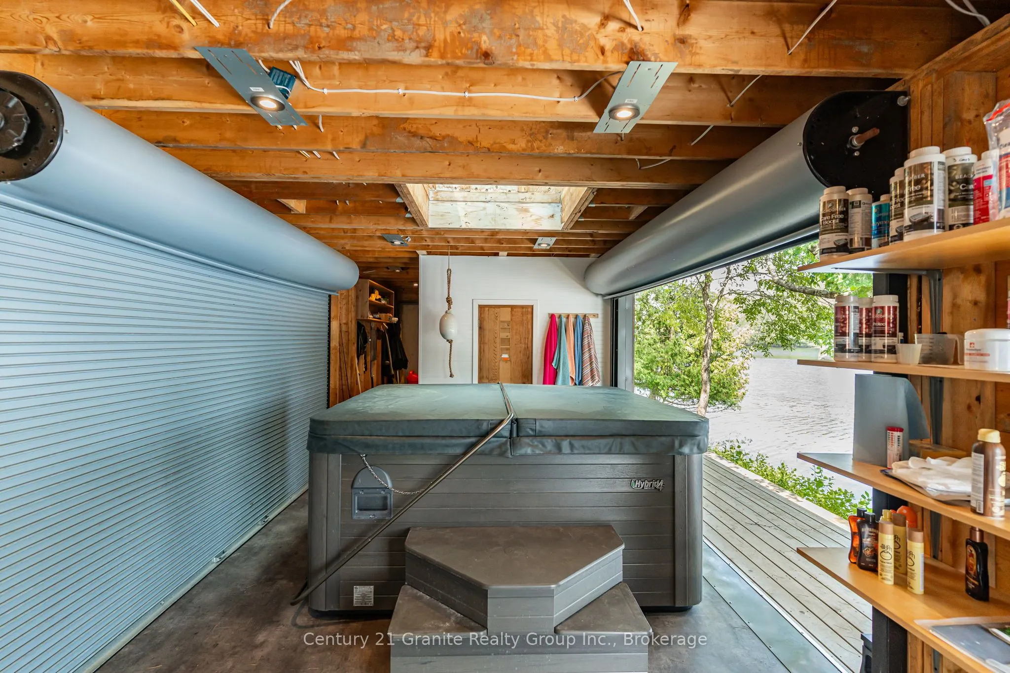 1085 Grace Road