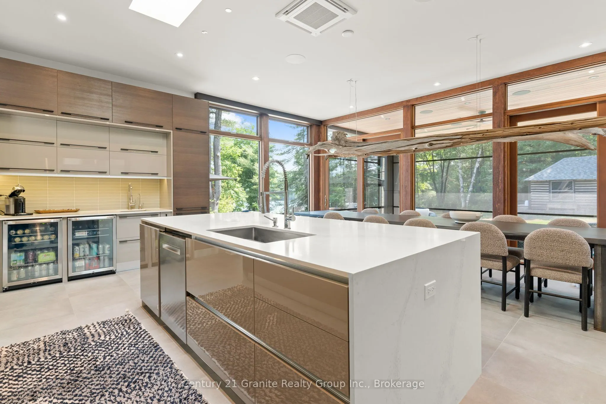 1085 Grace Road