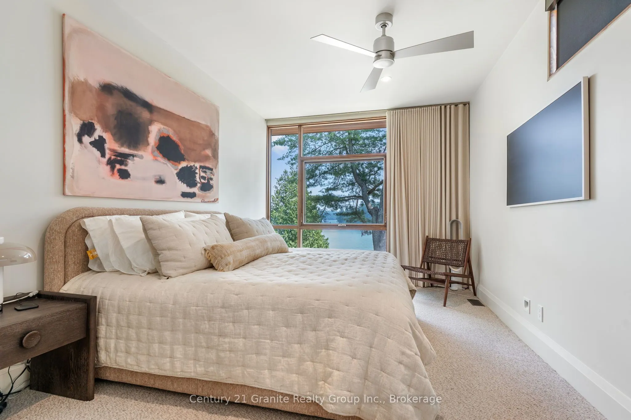 1085 Grace Road