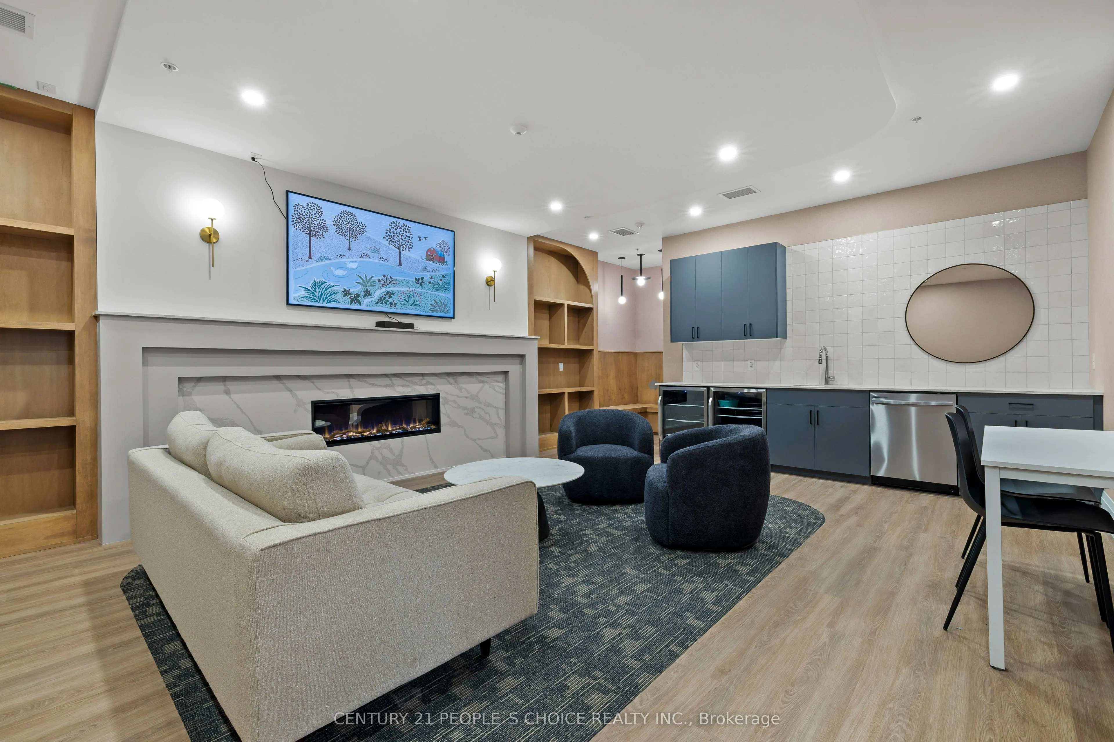 223 Princess Street #314