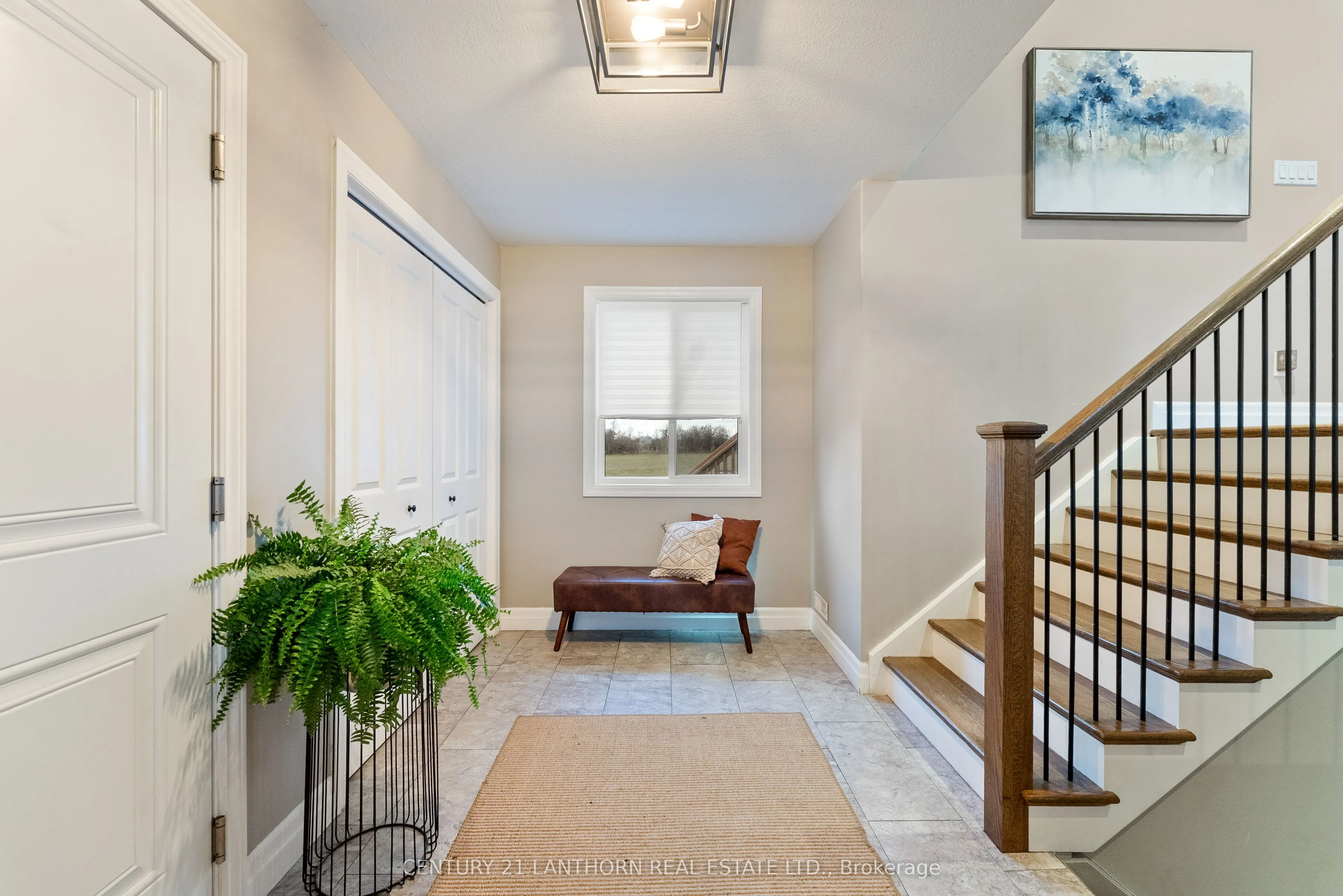 20846 Loyalist Parkway