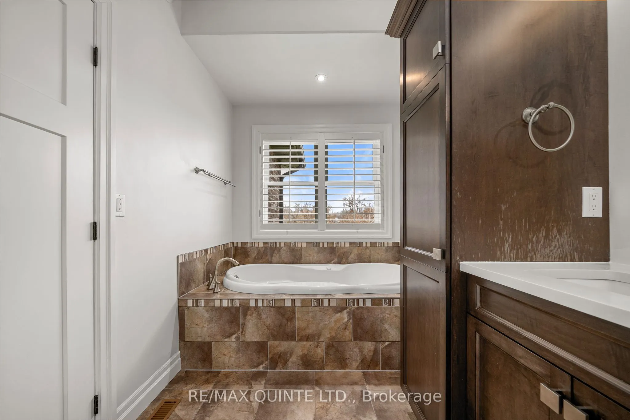54 Settlers Landing Drive