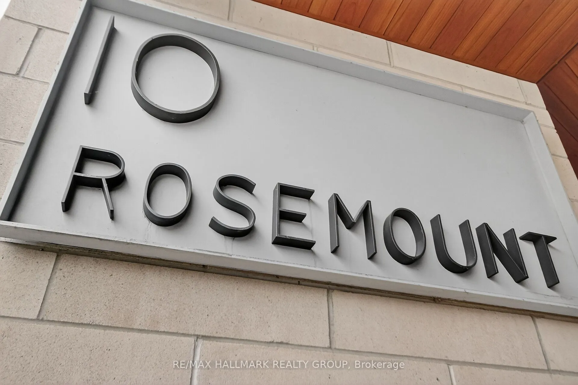 10 Rosemount Avenue #503