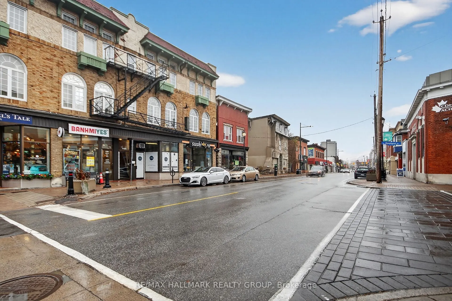 10 Rosemount Avenue #503