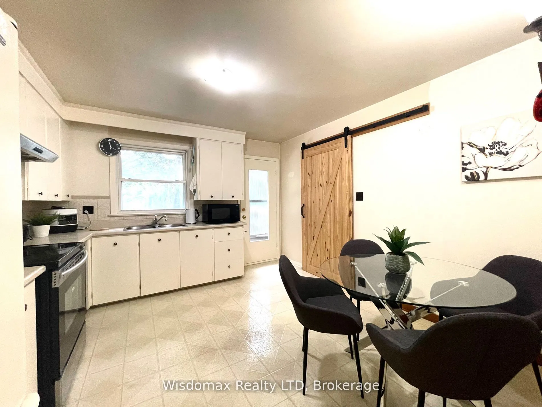 110 Riverview Boulevard