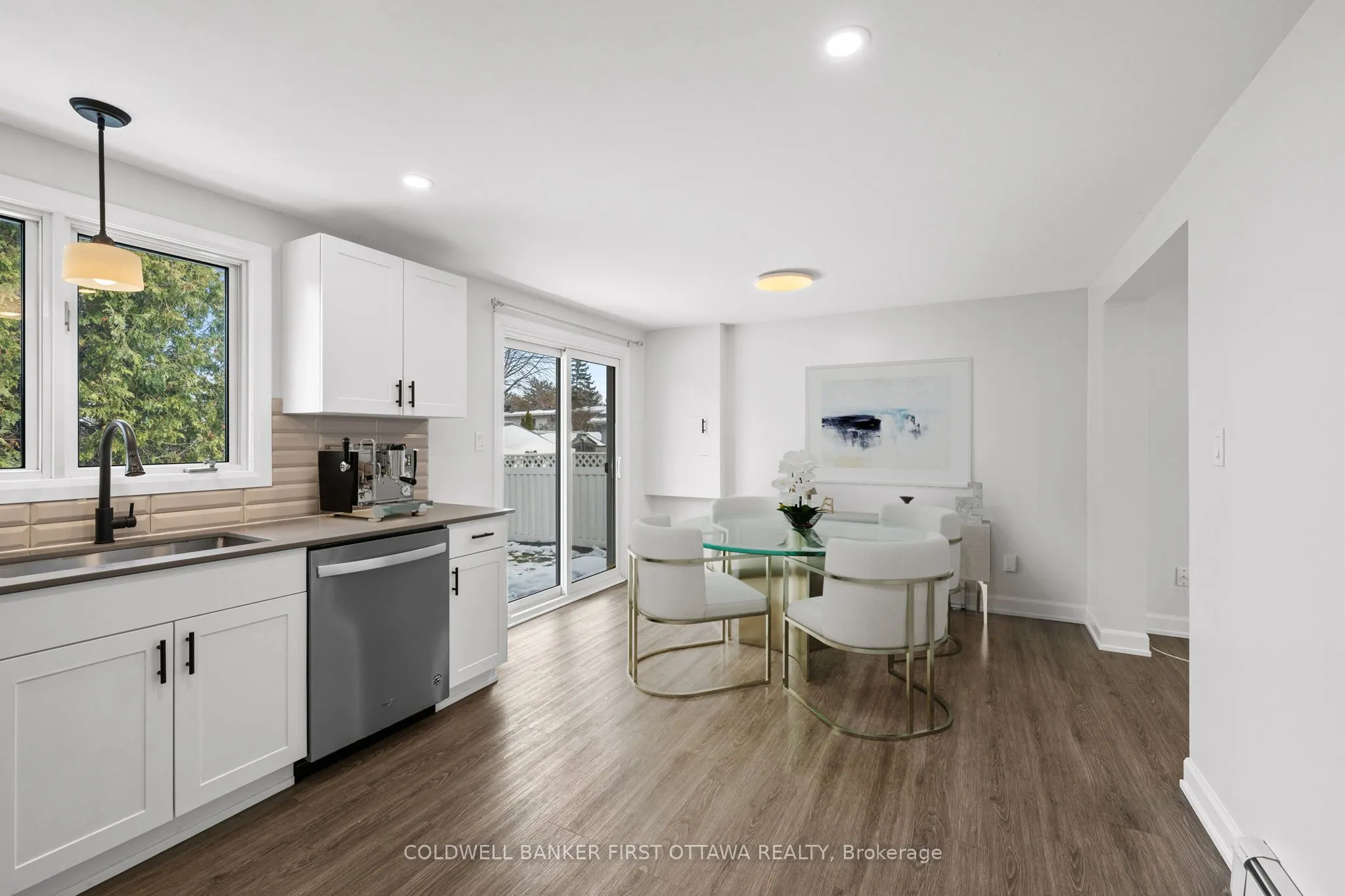 351 Amiens Street