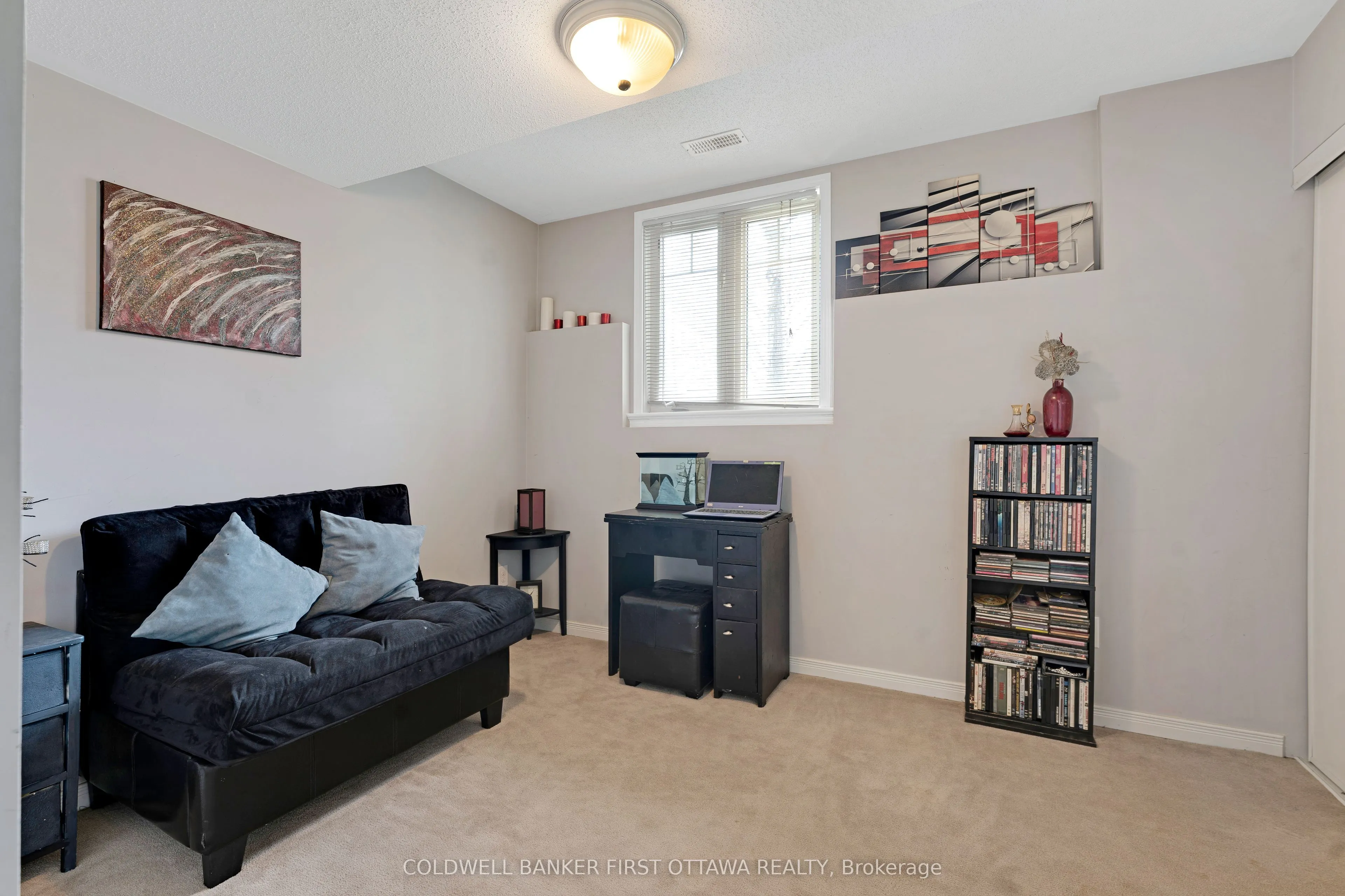150 Urbancrest Private #182