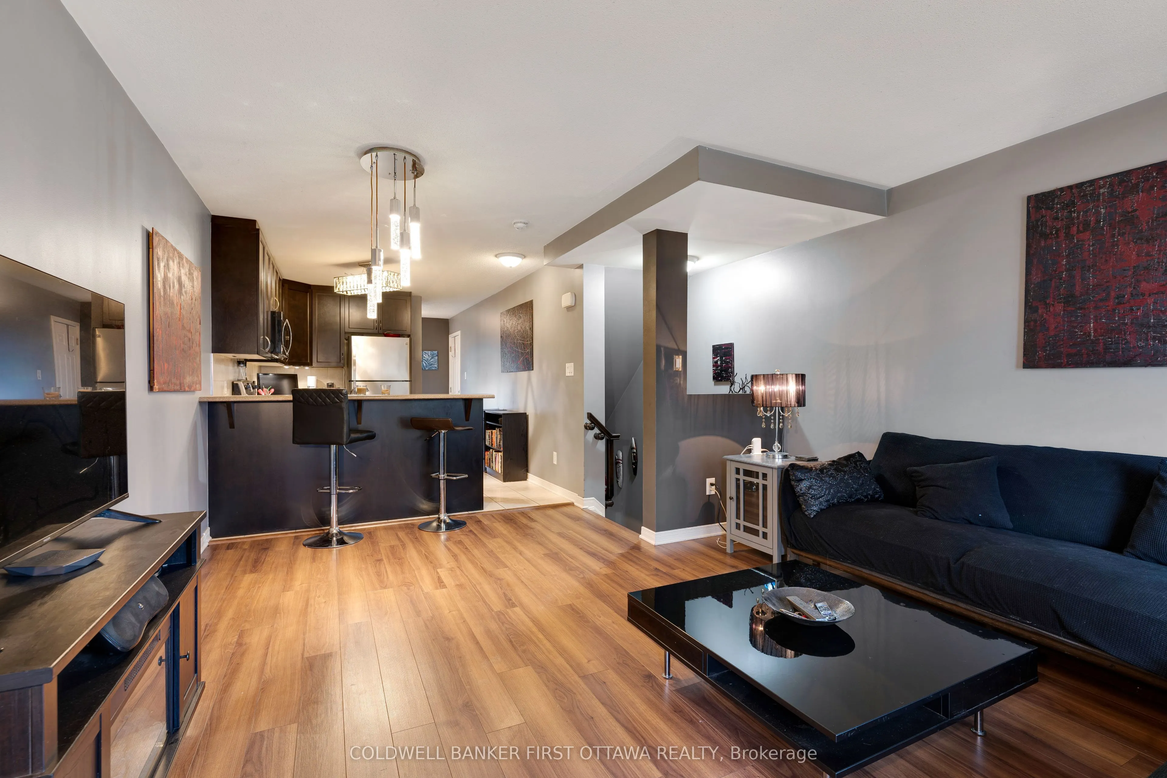 150 Urbancrest Private #182