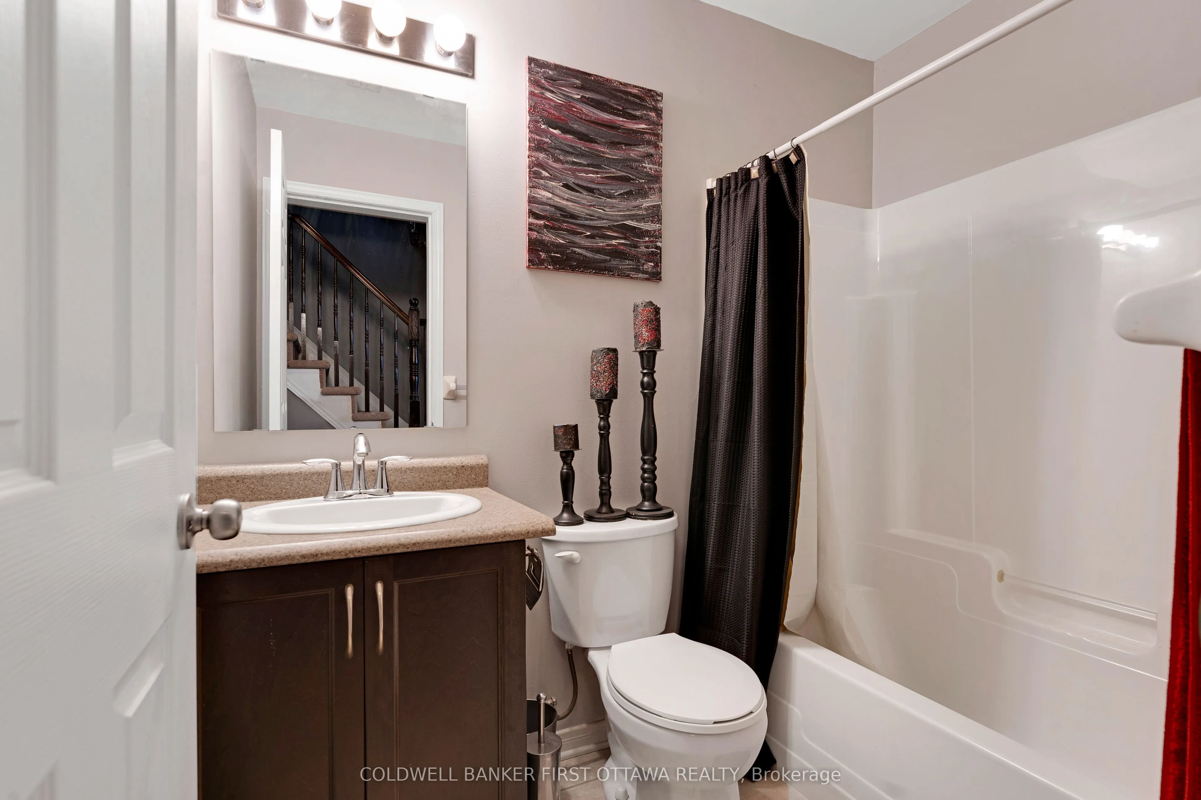 150 Urbancrest Private #182