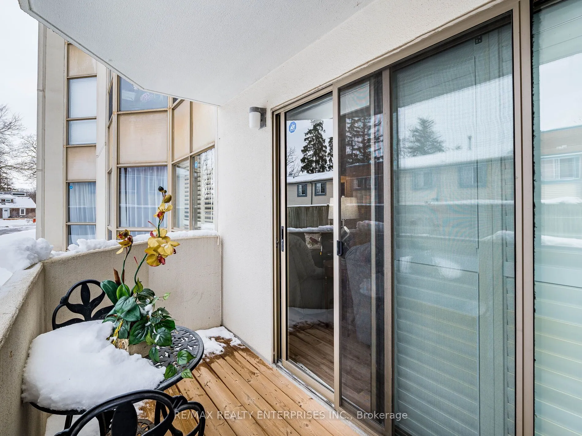 3267 King Street E #105