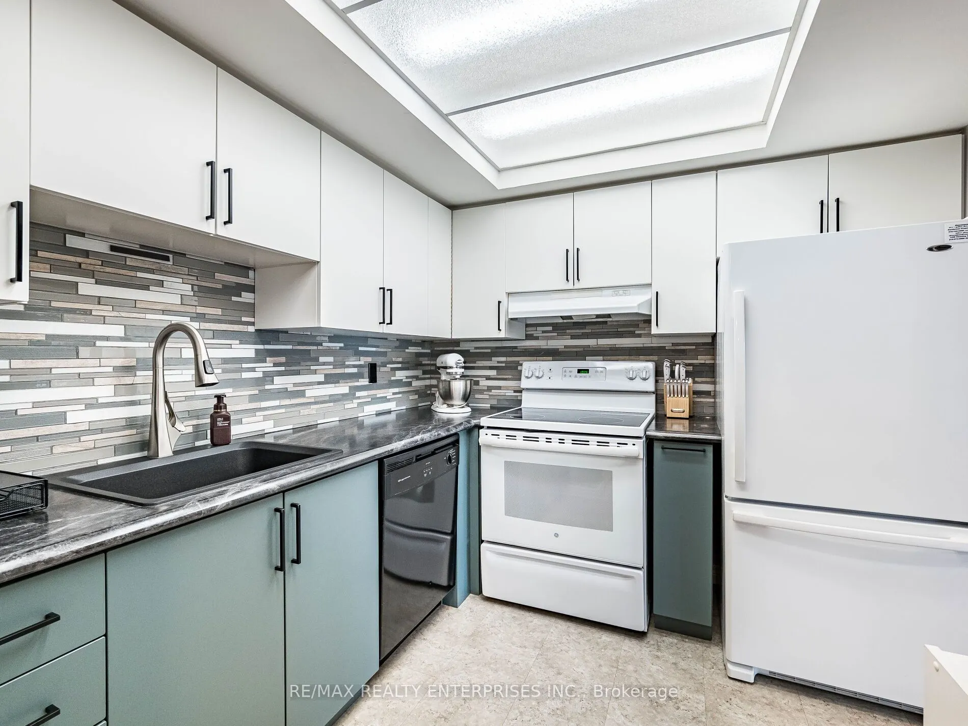 3267 King Street E #105