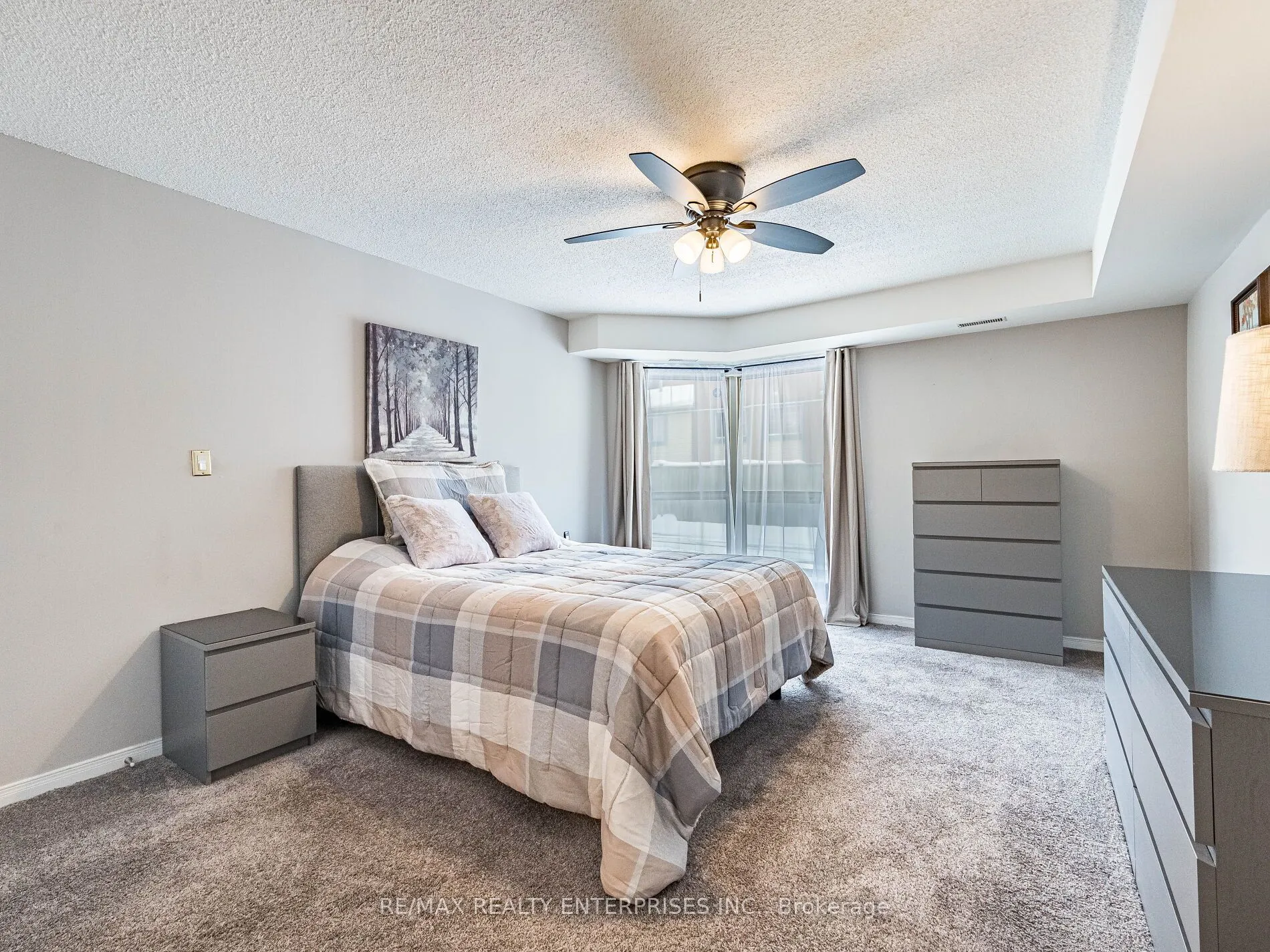 3267 King Street E #105