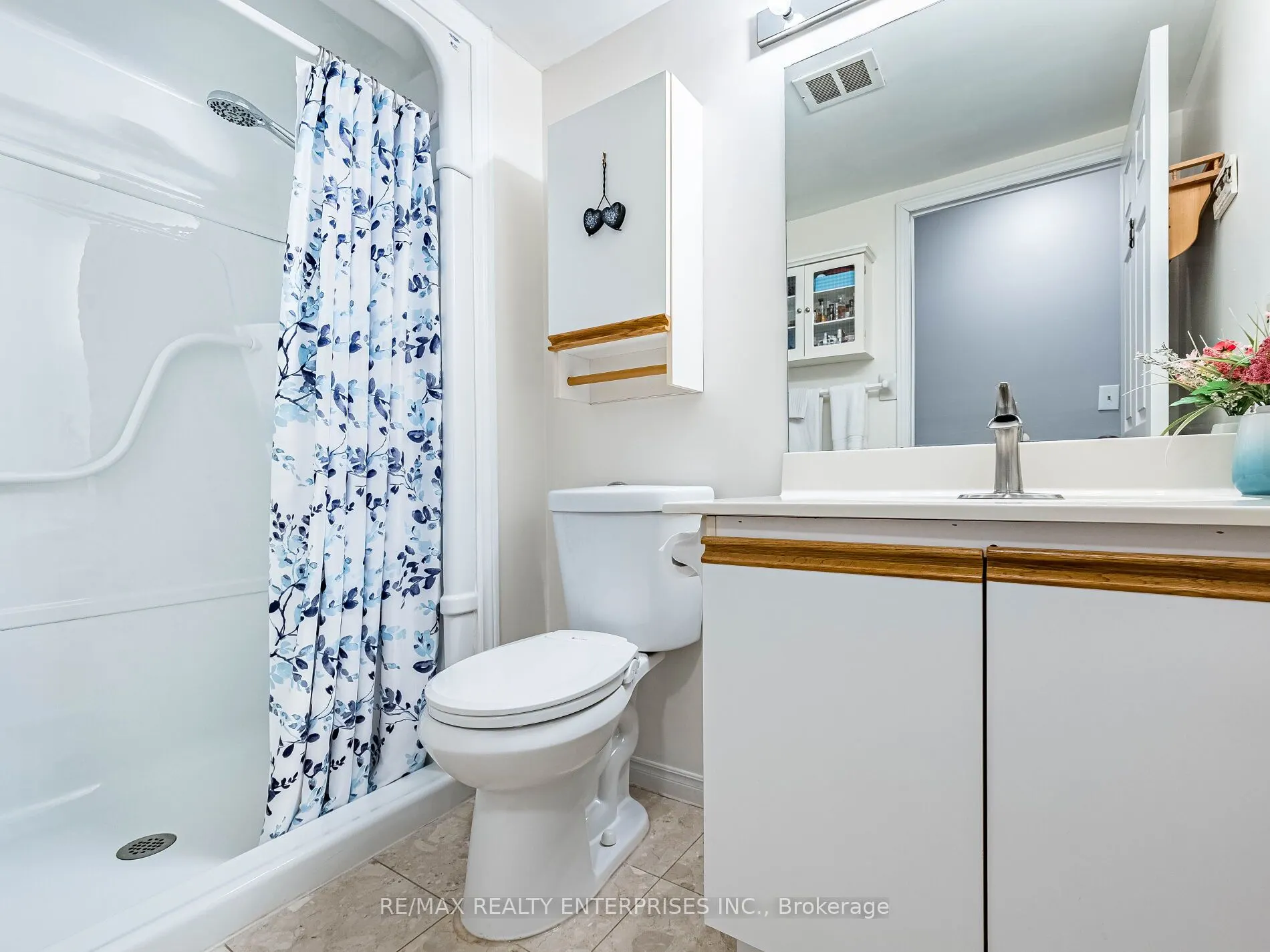 3267 King Street E #105