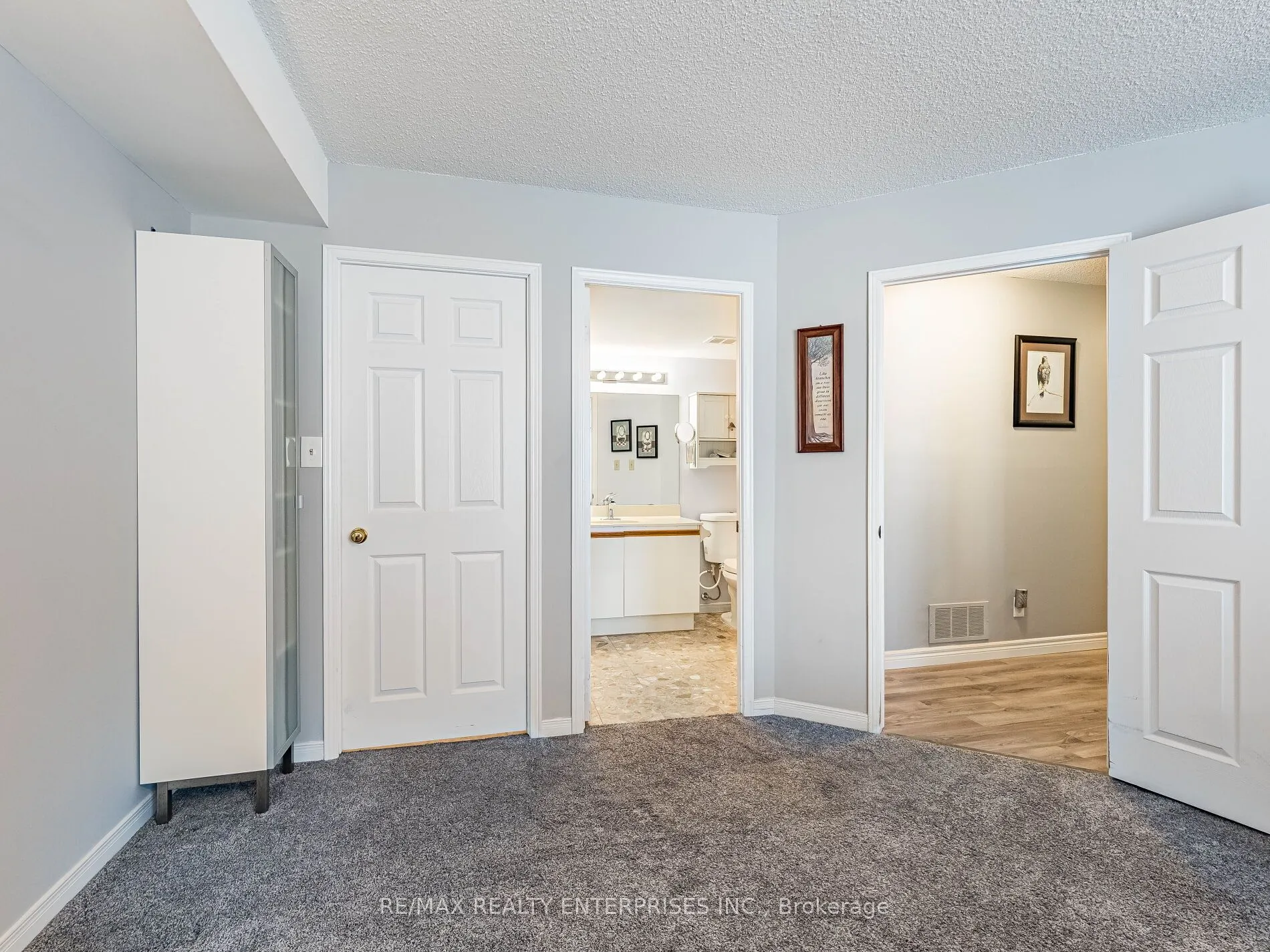 3267 King Street E #105