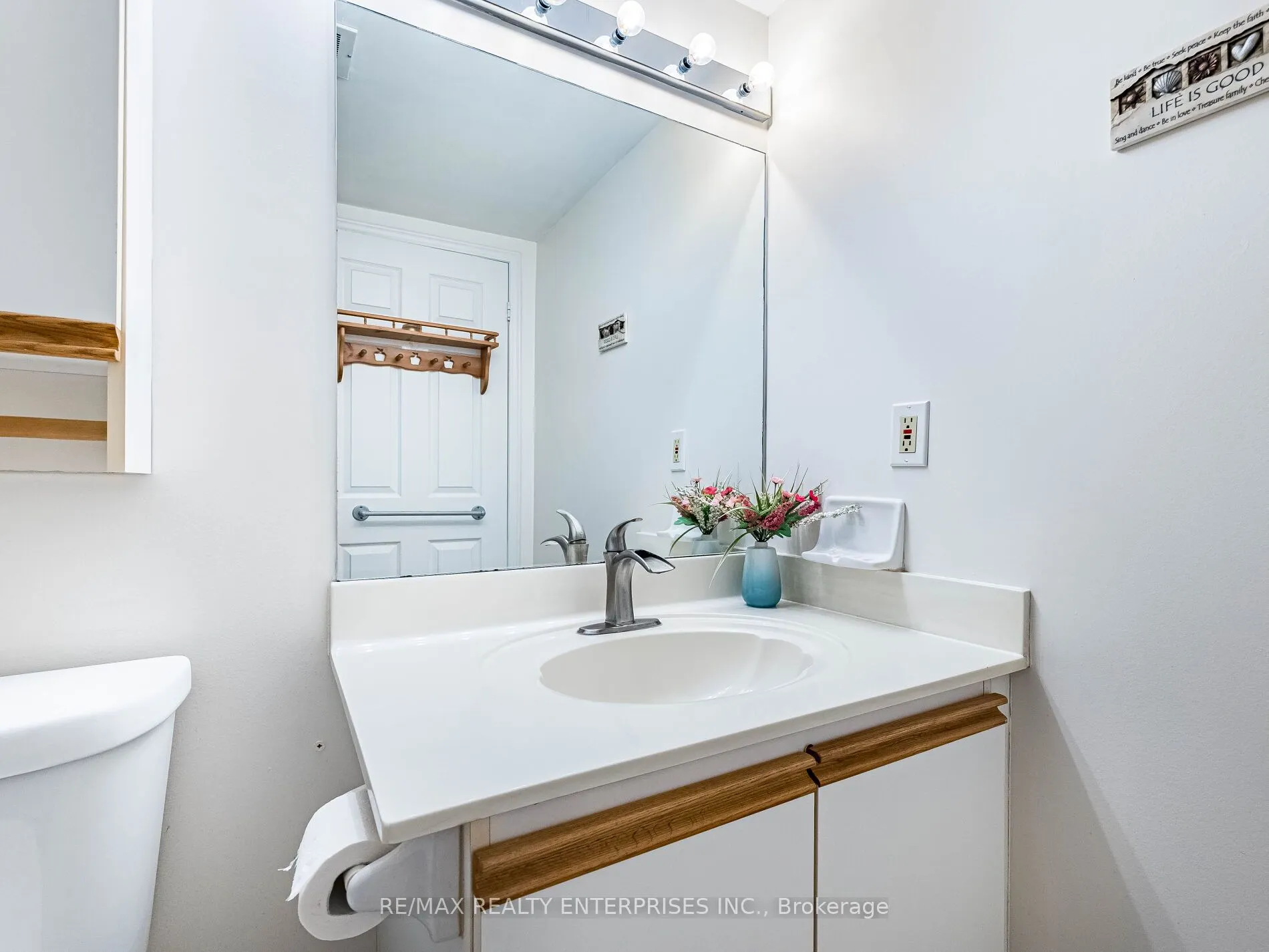 3267 King Street E #105