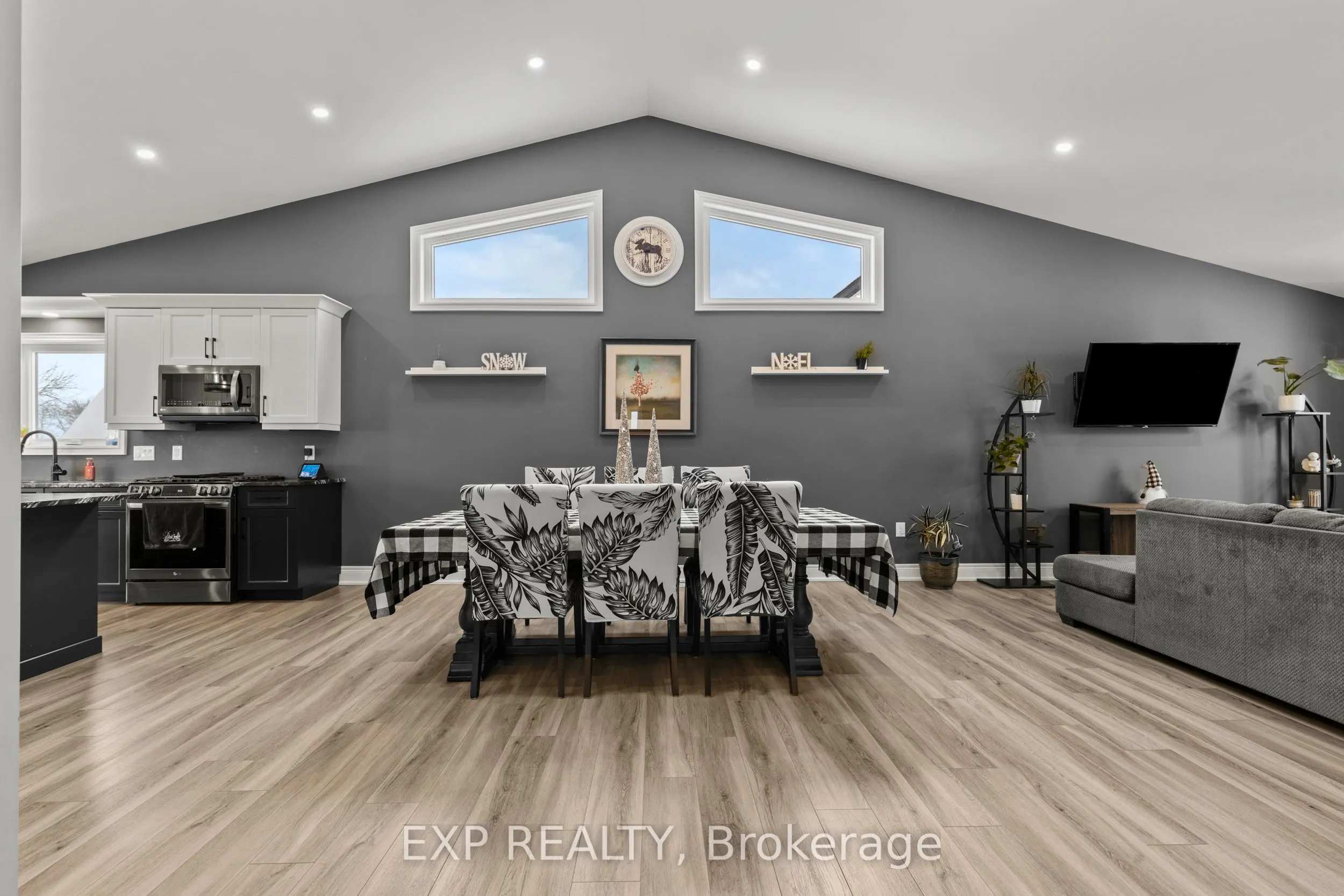 2756 Arrowsmith Court