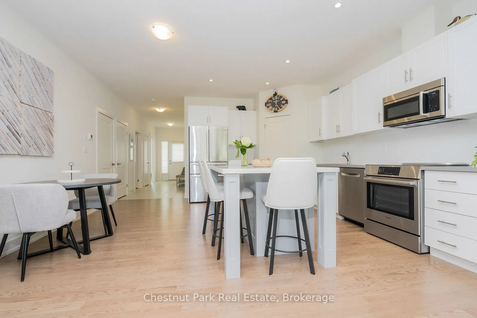 161 Hawthorn Crescent #33