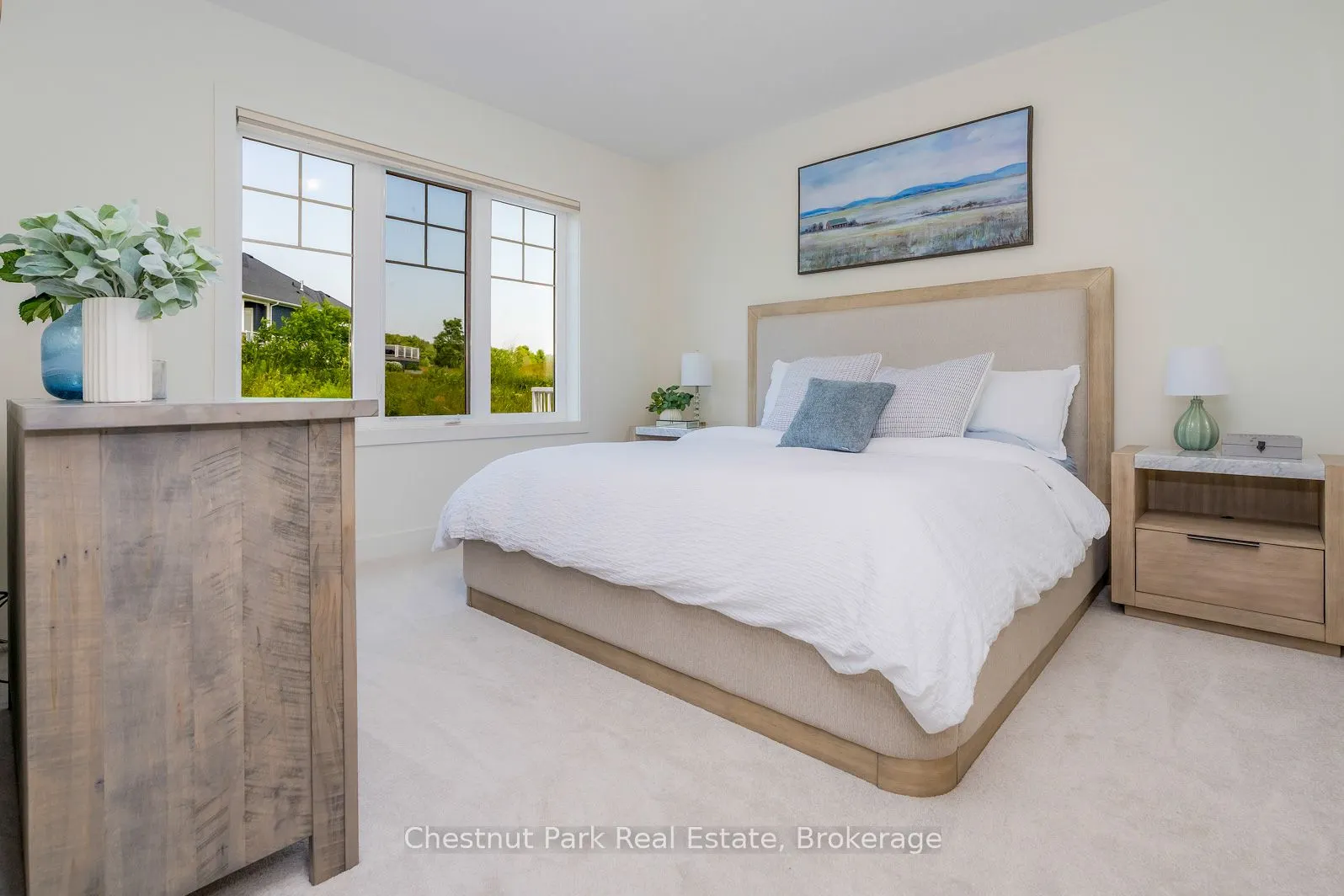 161 Hawthorn Crescent #33