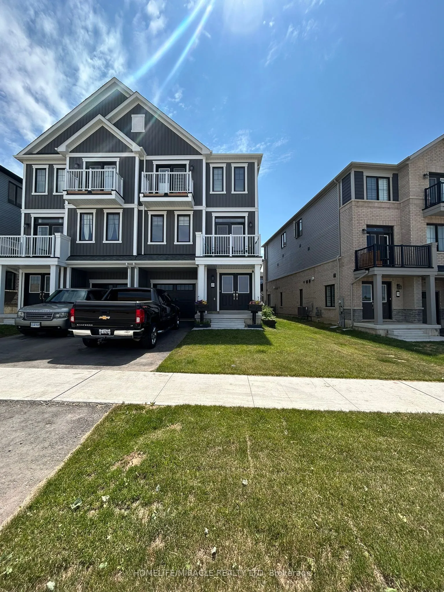 27 Central Market Drive
