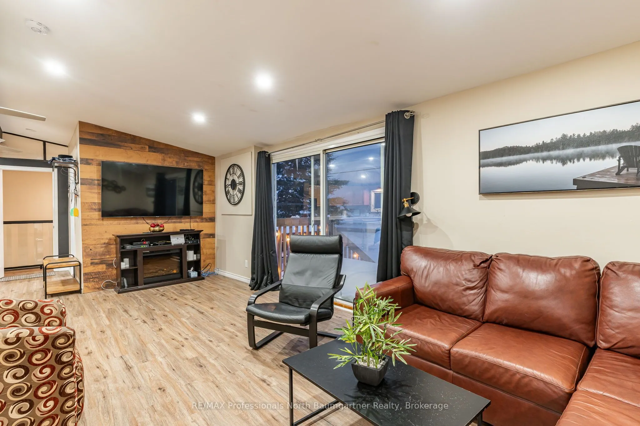 18830 Hwy 35