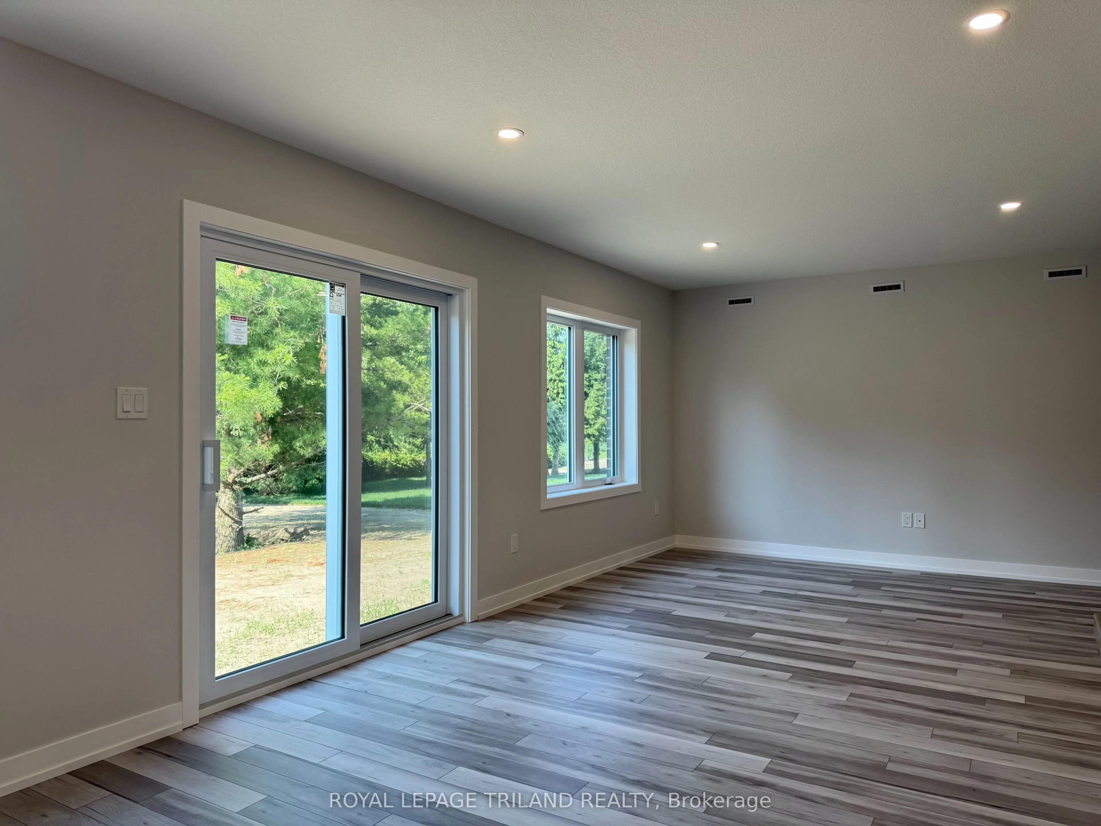 163 STYLES Drive
