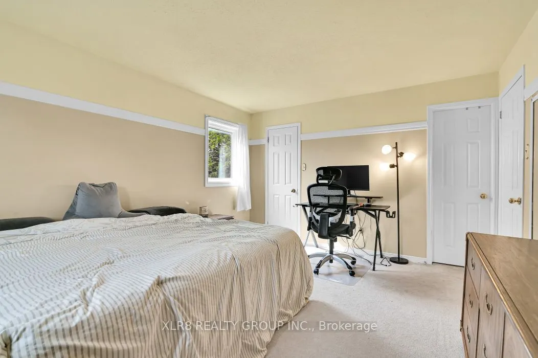 12 John Sidney Crescent