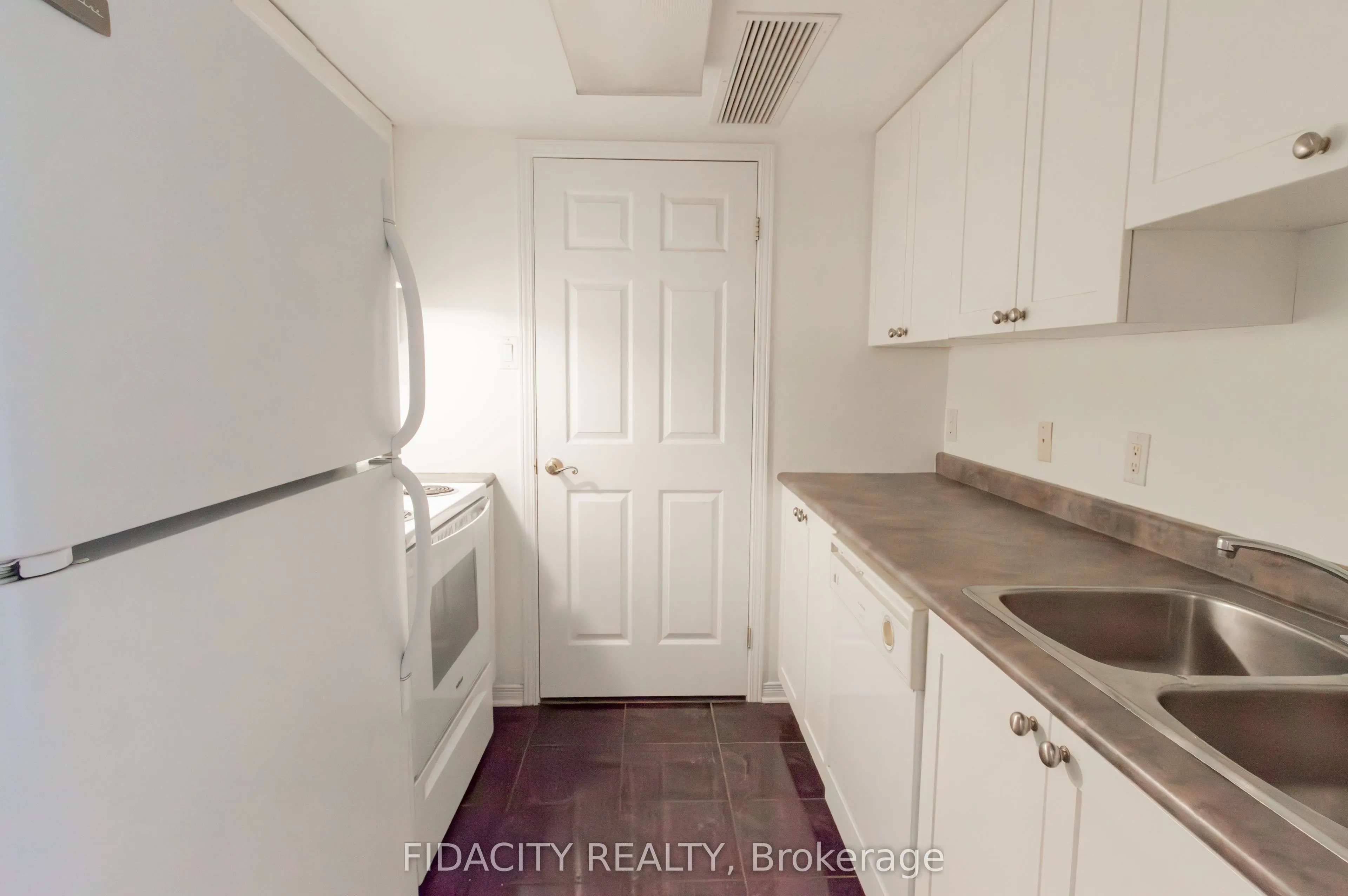 310 Central Park Drive #5C