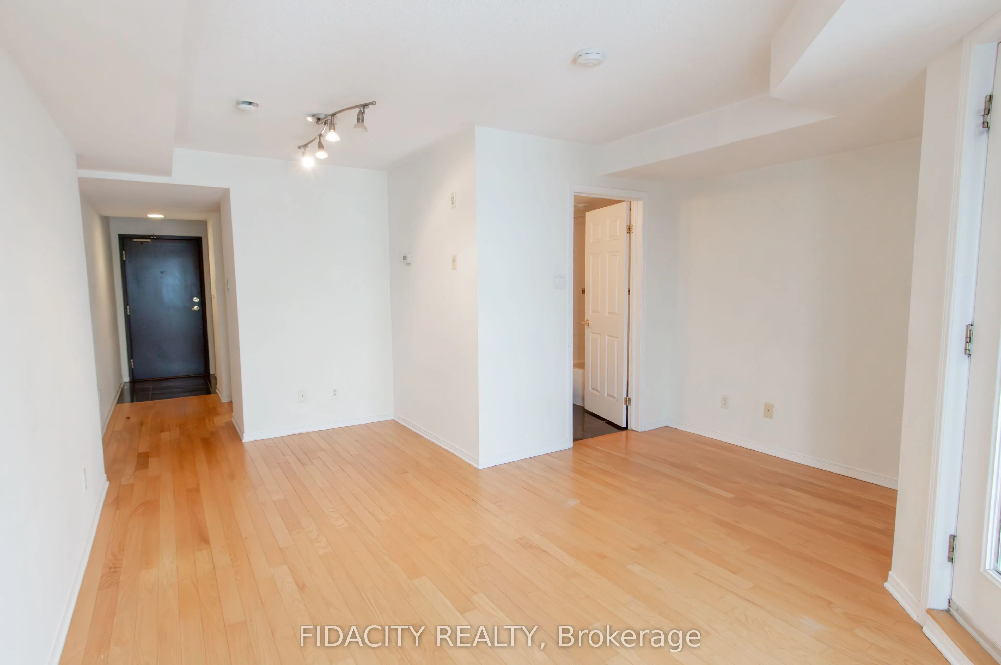310 Central Park Drive #5C