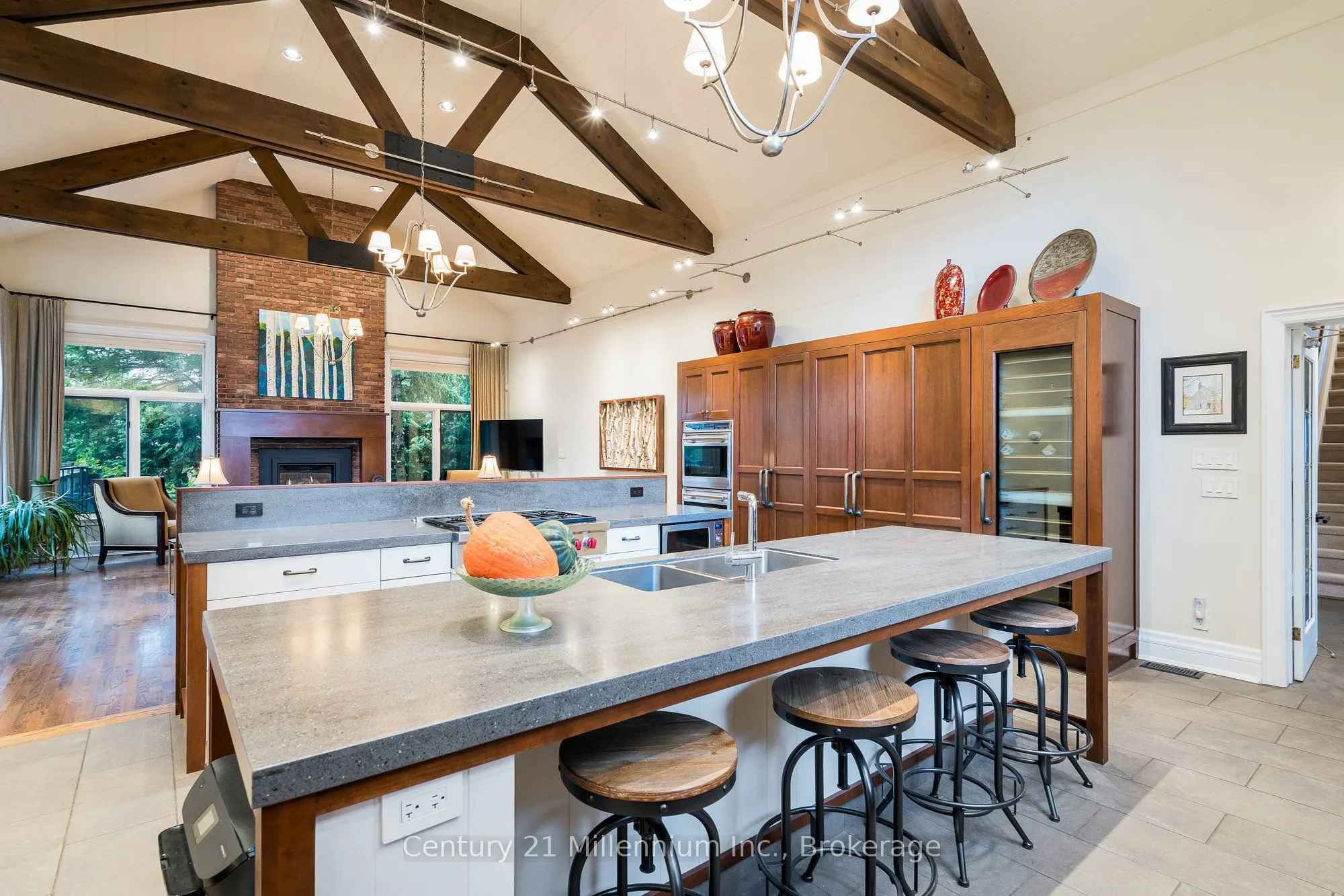 160 Grand Cypress Lane