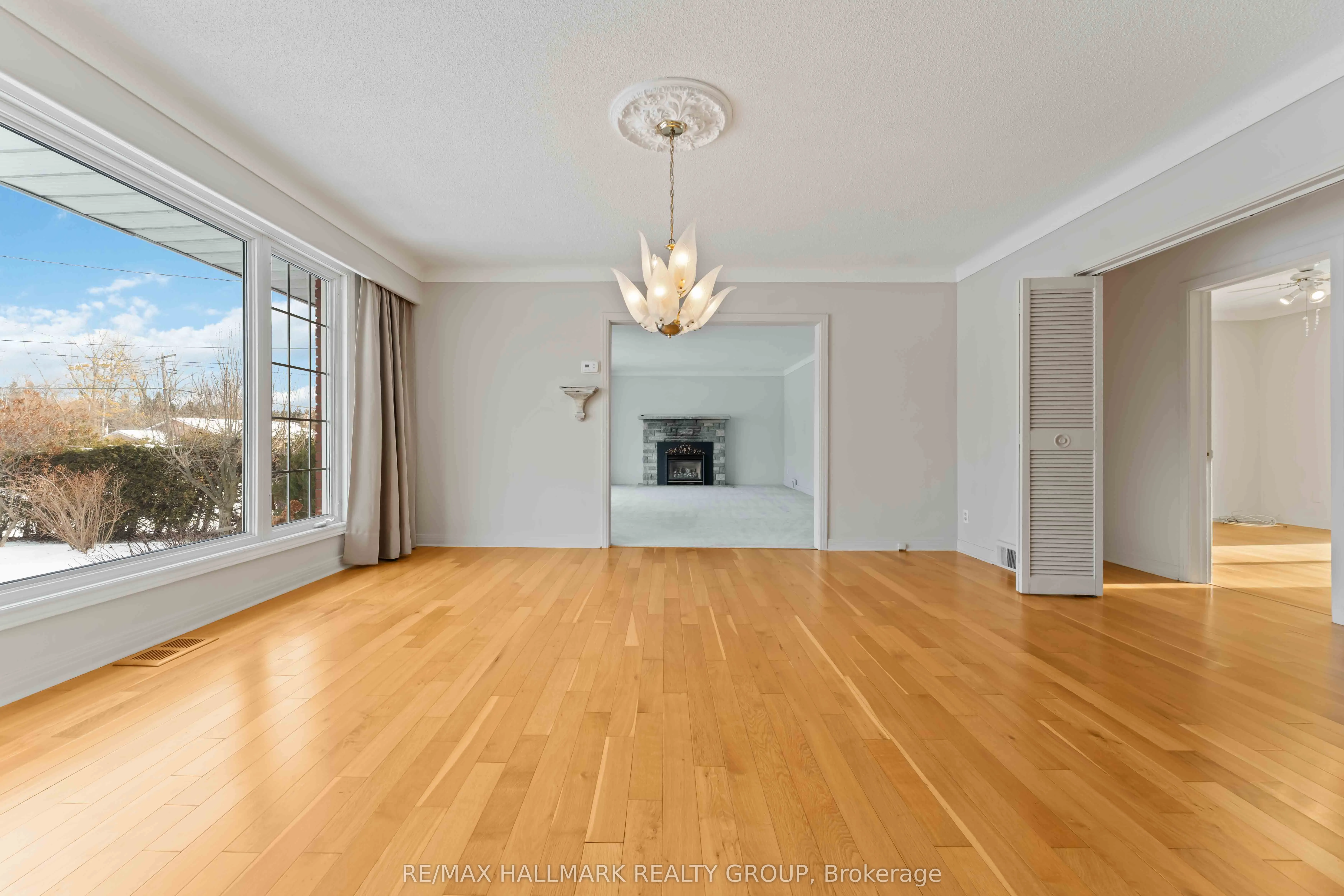 3654 Navan Road
