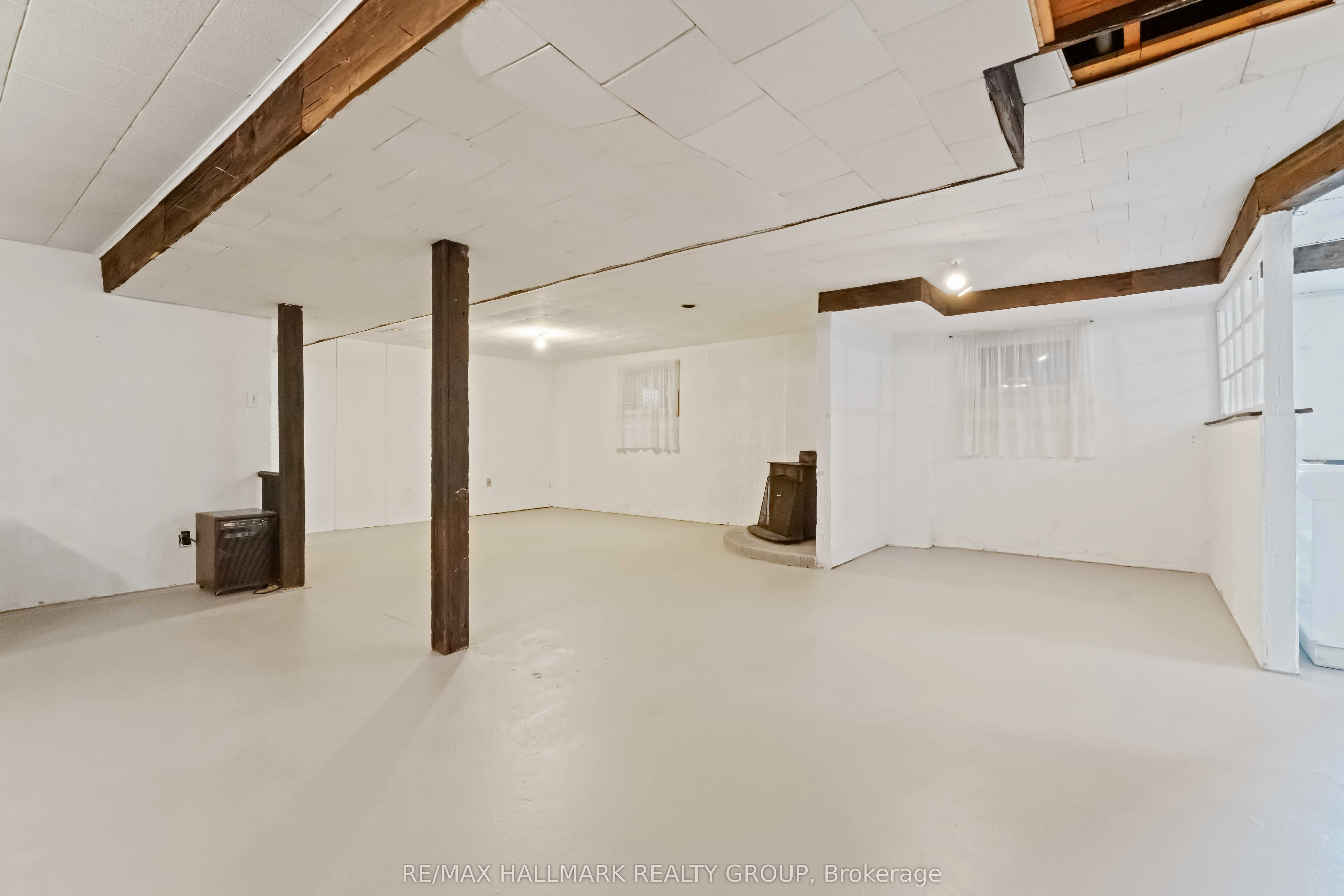 3654 Navan Road