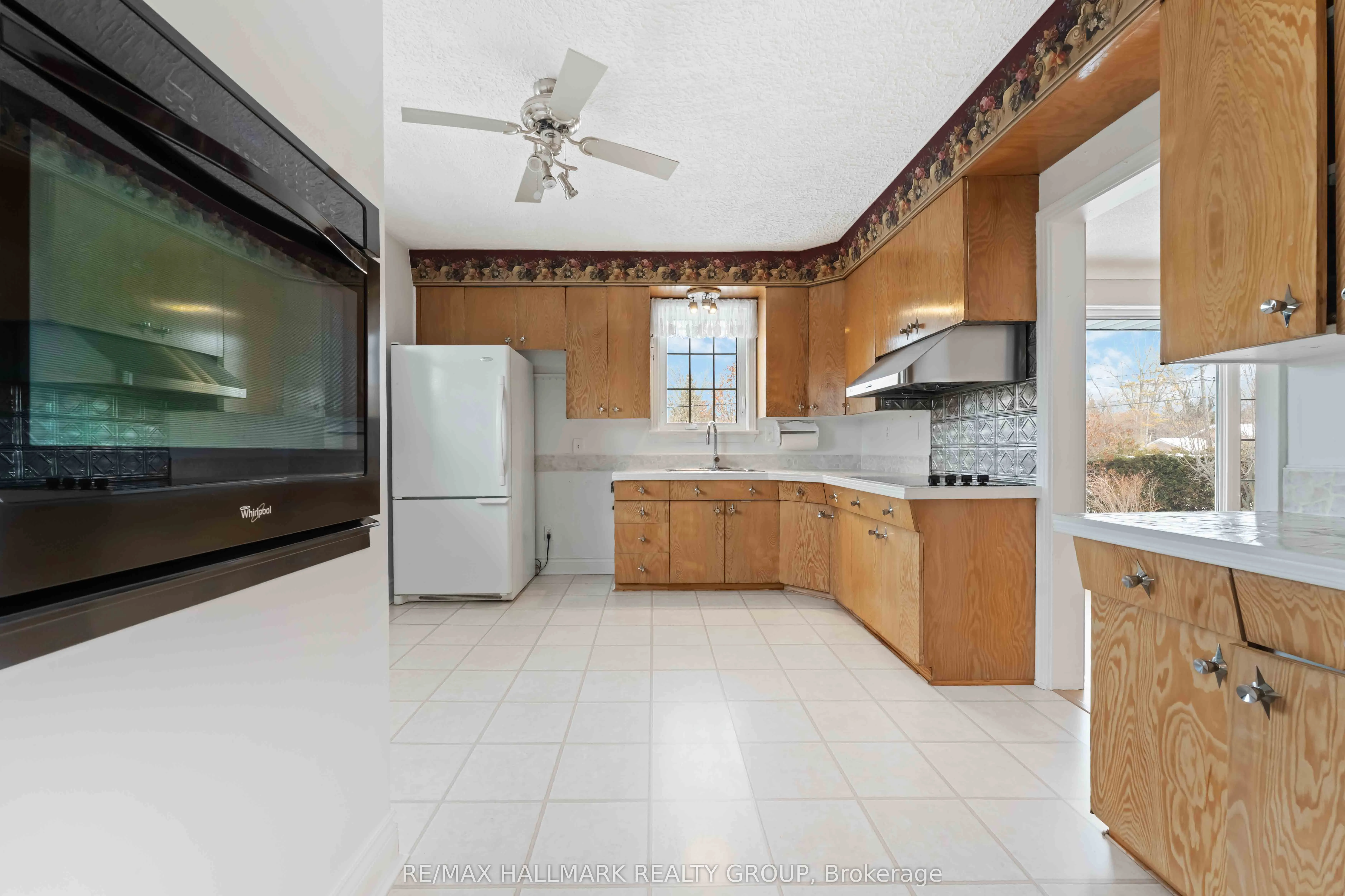 3654 Navan Road