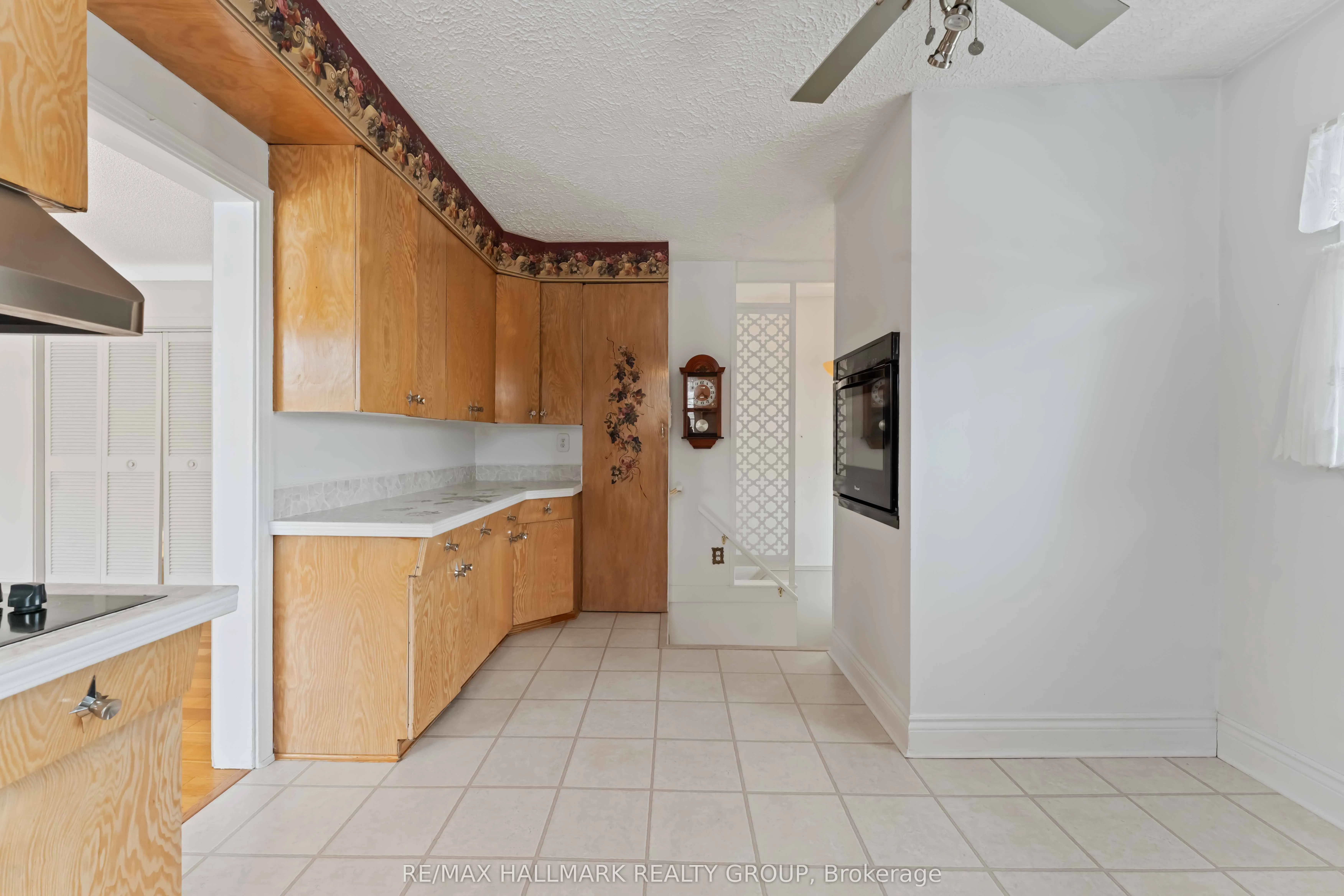 3654 Navan Road
