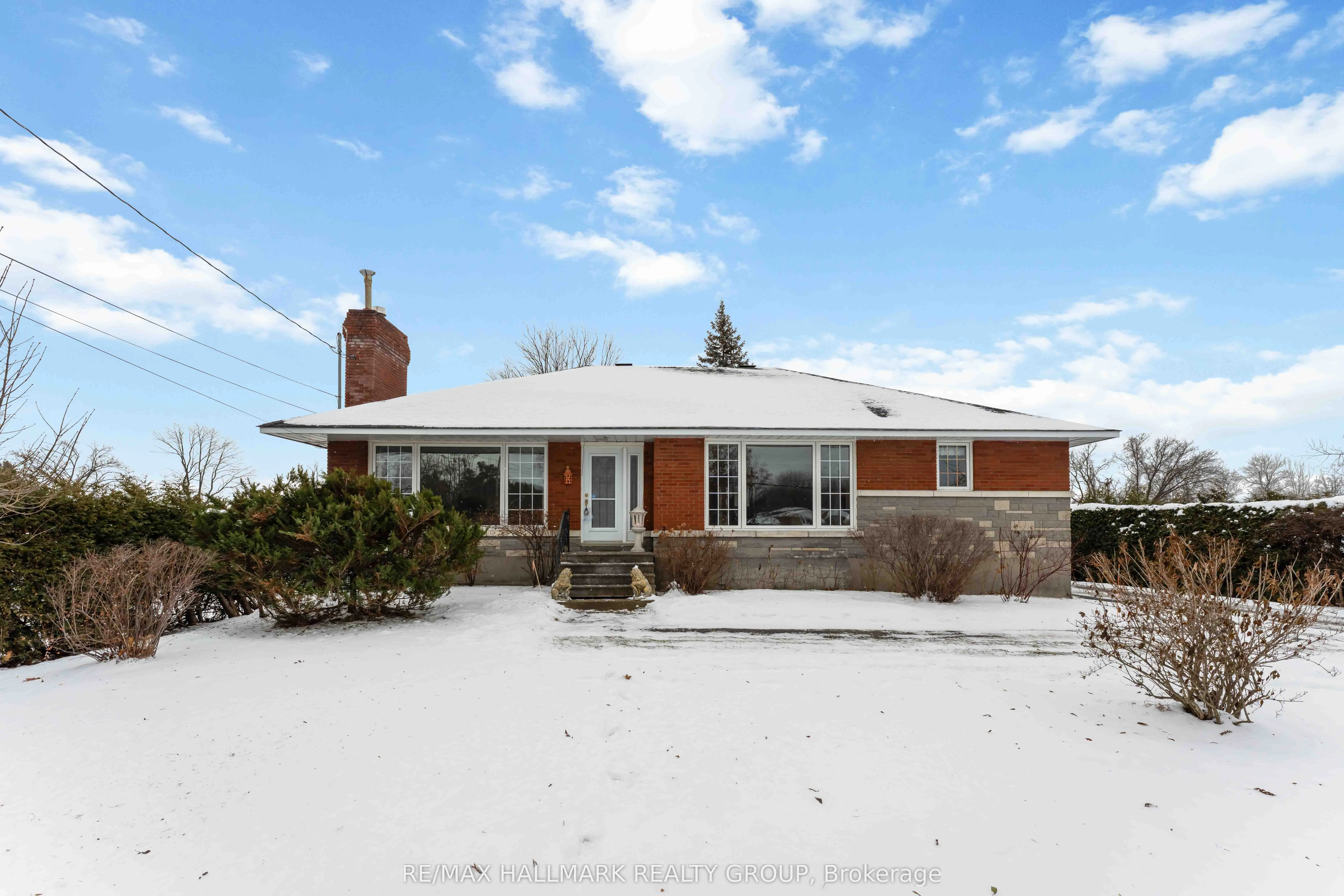 3654 Navan Road