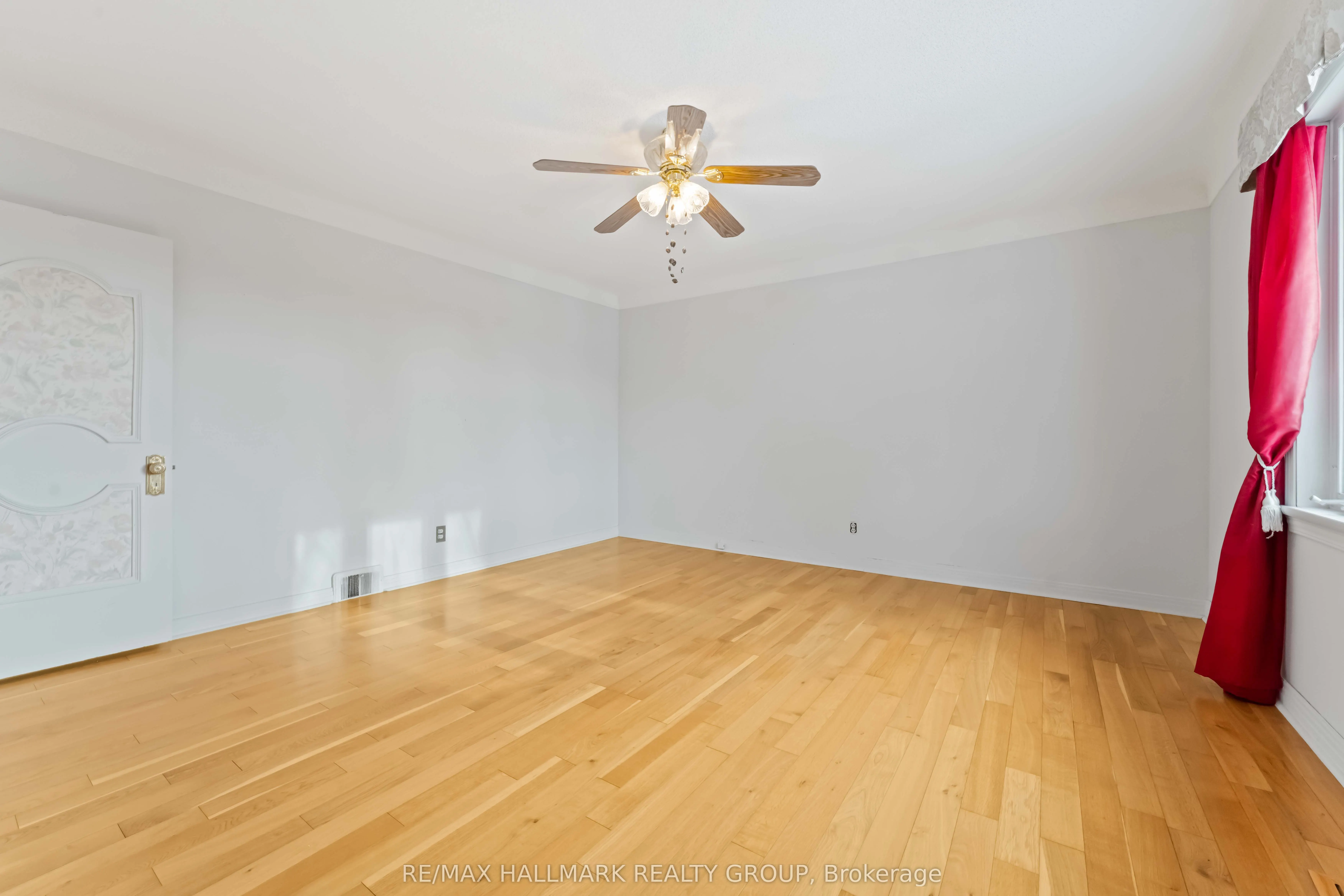 3654 Navan Road