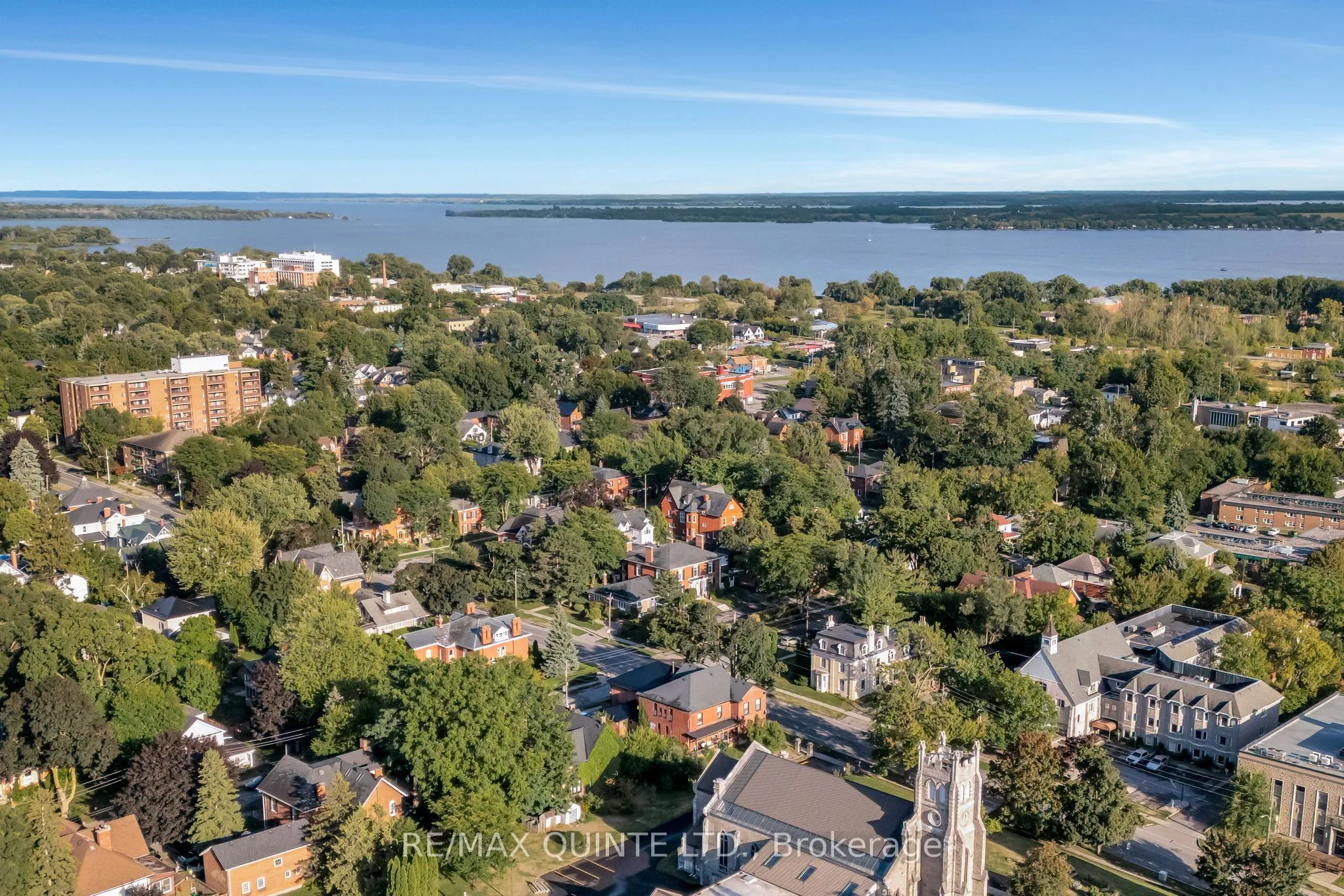 99 Bridge Street E #5