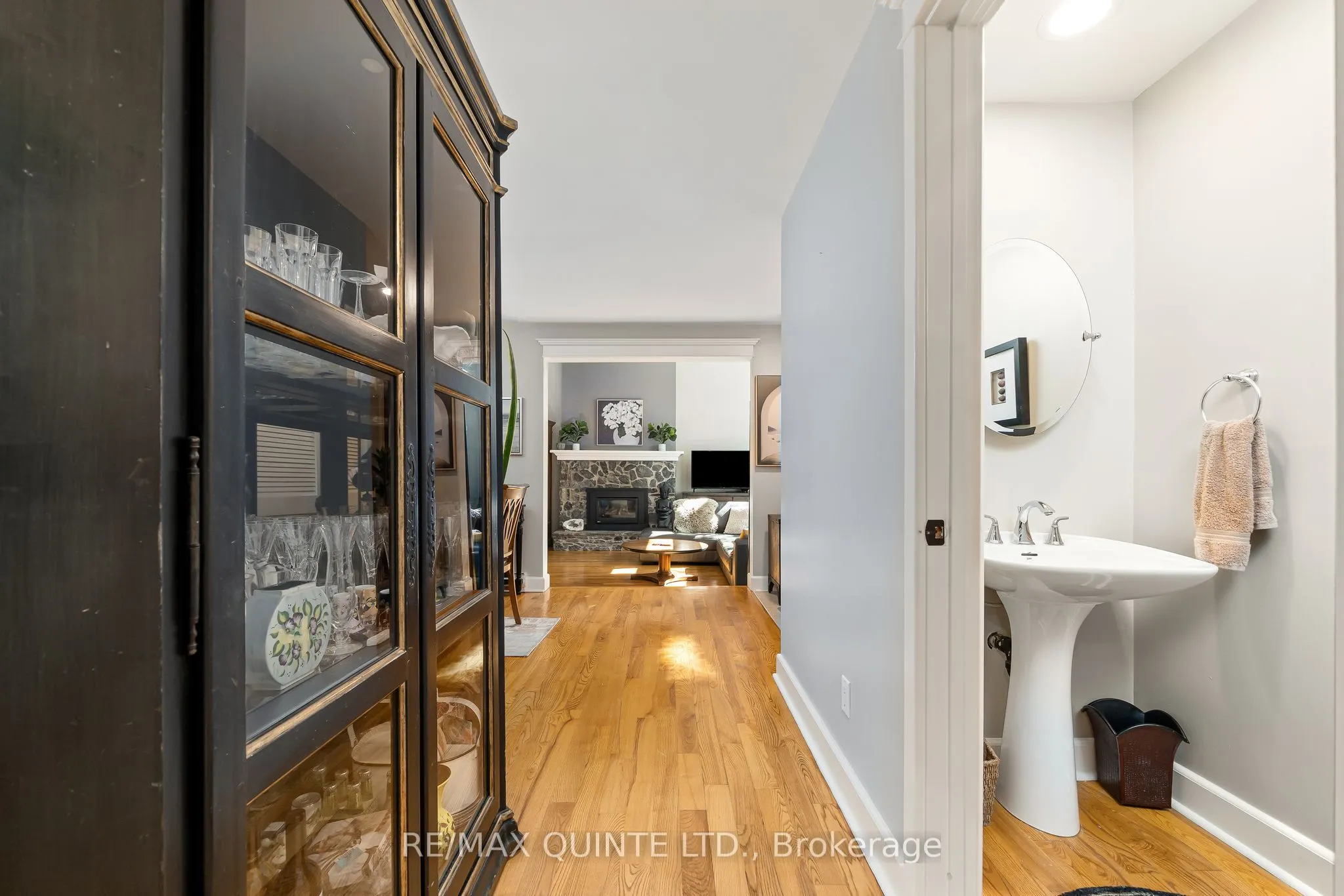 99 Bridge Street E #5