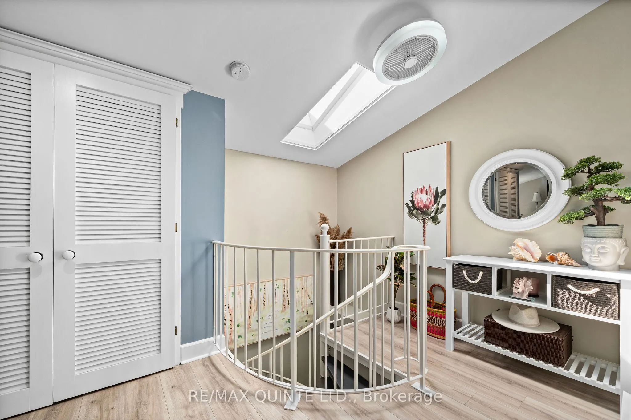 99 Bridge Street E #5
