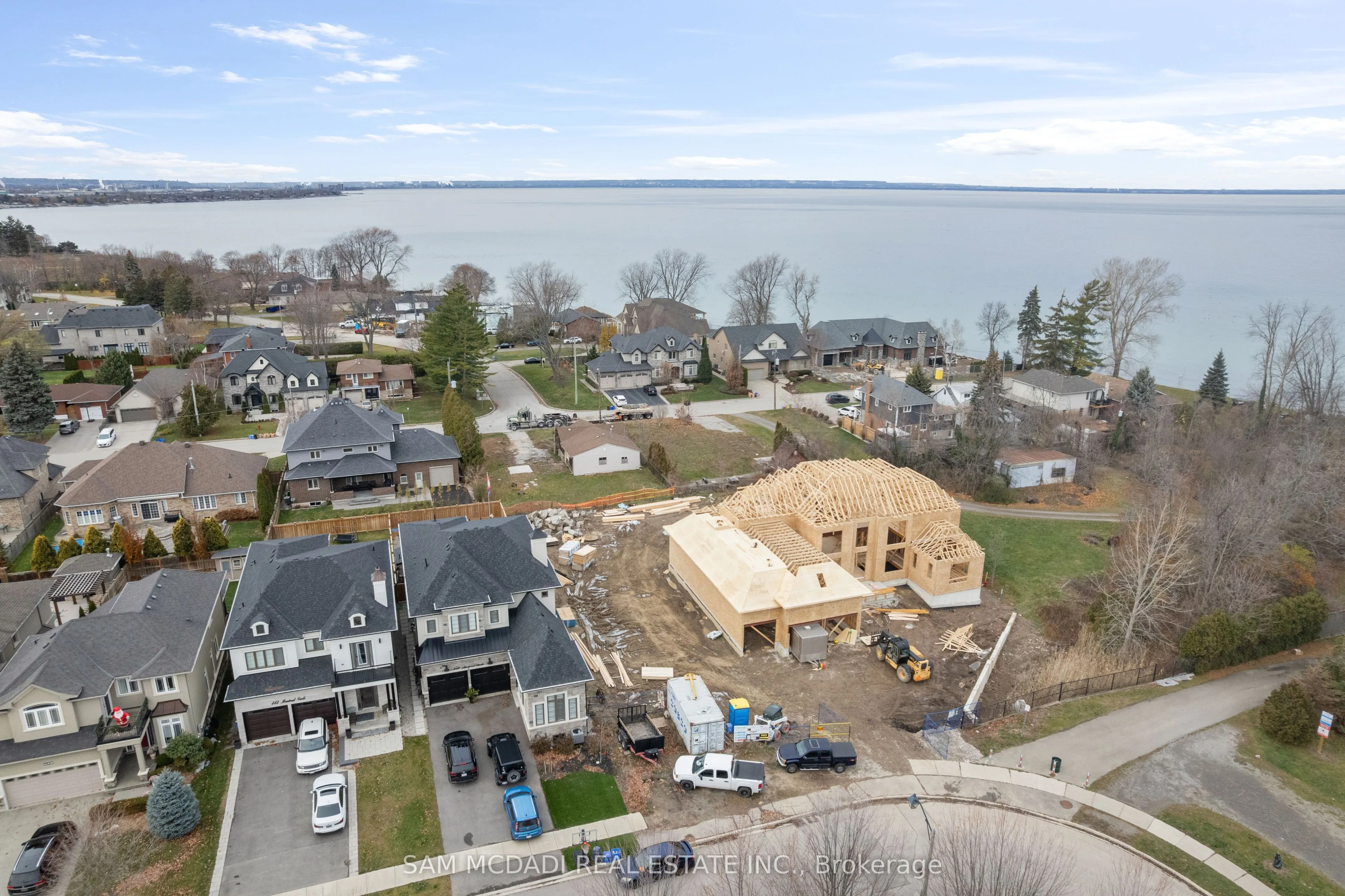451 MONTREAL Circle