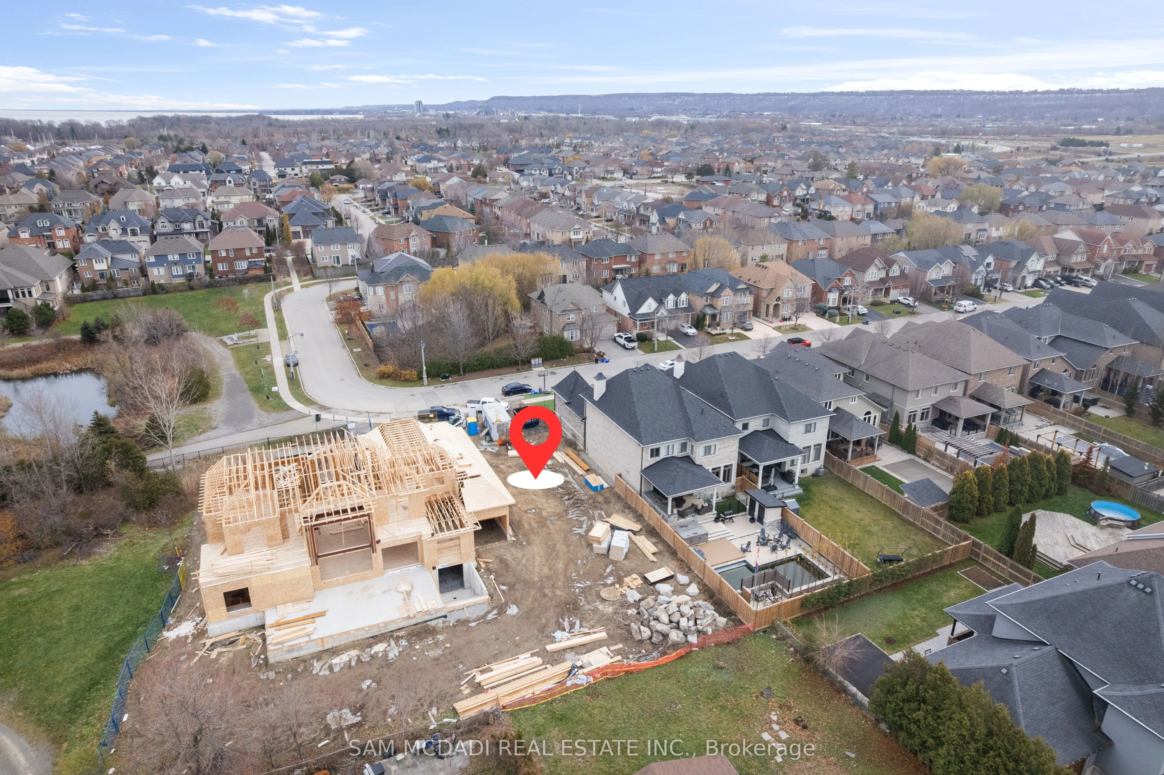 451 MONTREAL Circle
