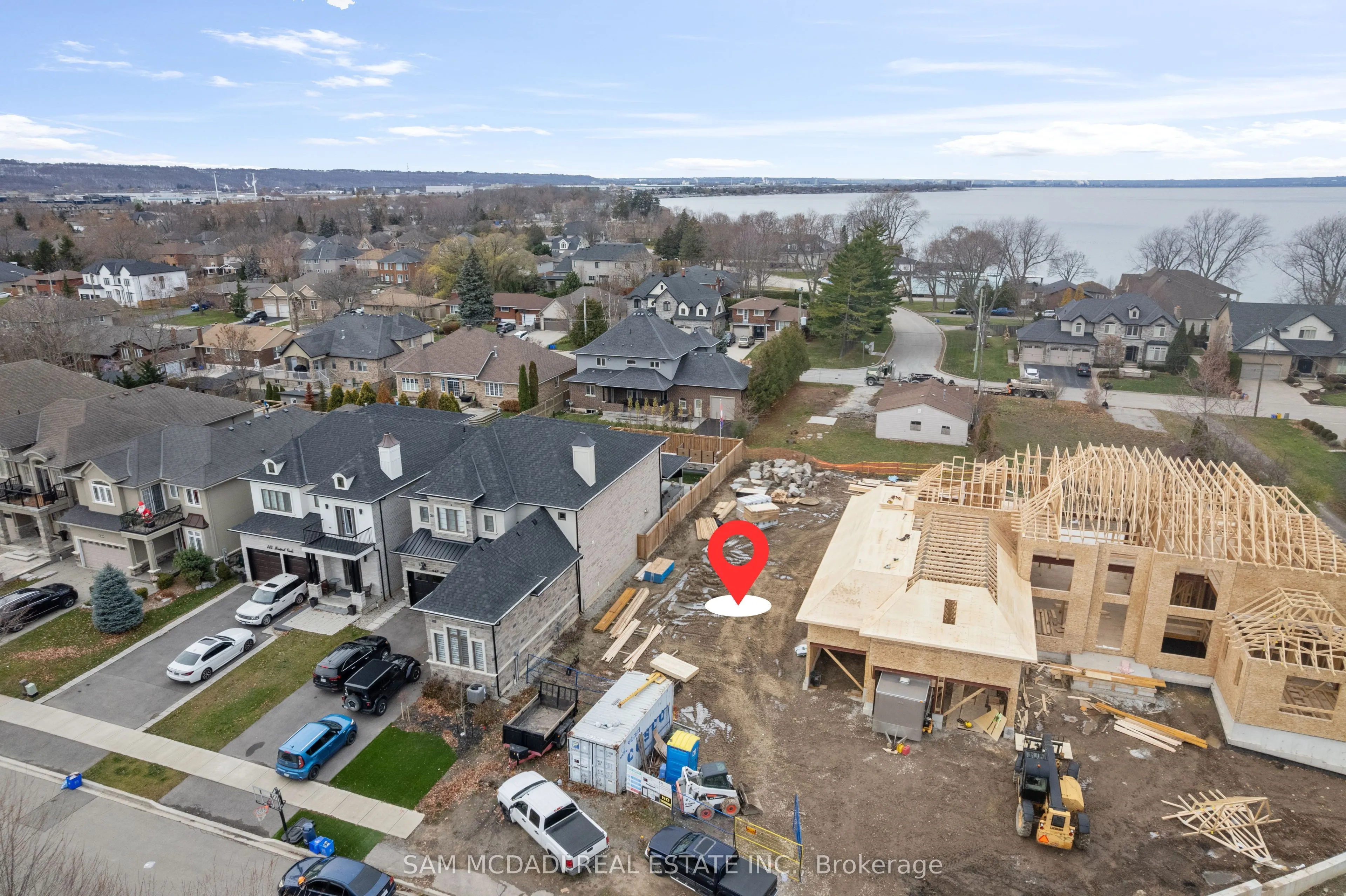 451 MONTREAL Circle